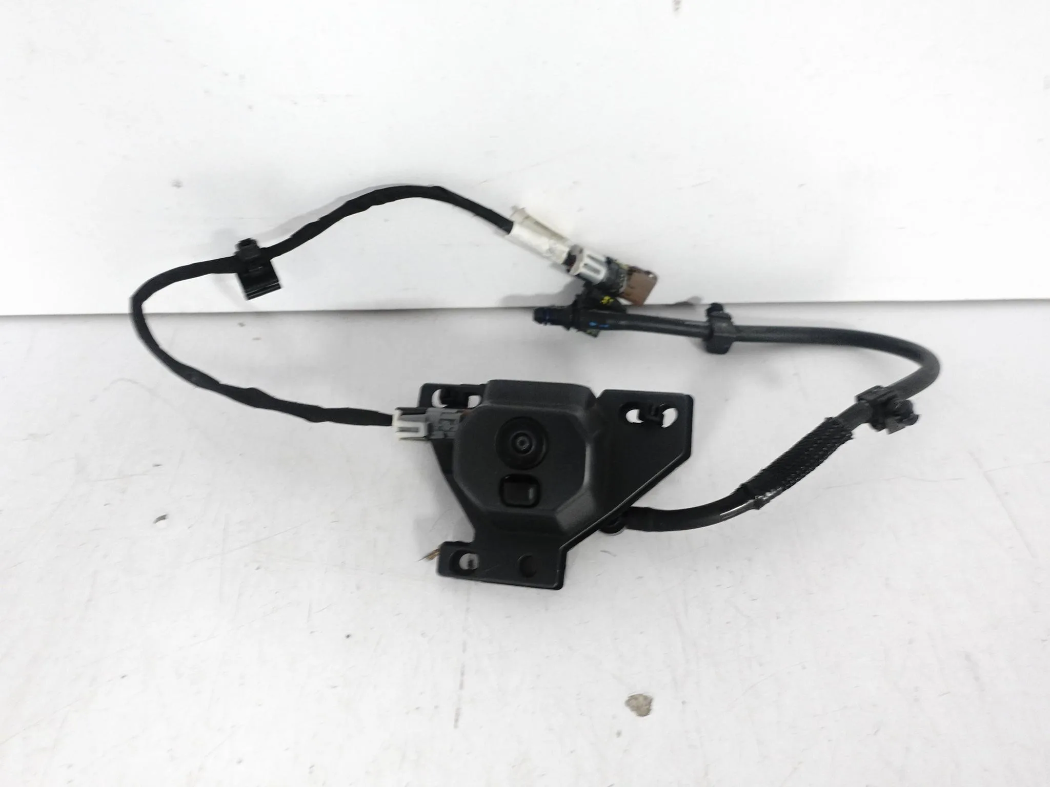 FORD RANGER RAPTOR VI T6 F-150 AMAROK II UCHWYT SPRYSK KAMERA W GRILL PRZÓD 18bdab4f91d11fa5b81346ae187f0698
