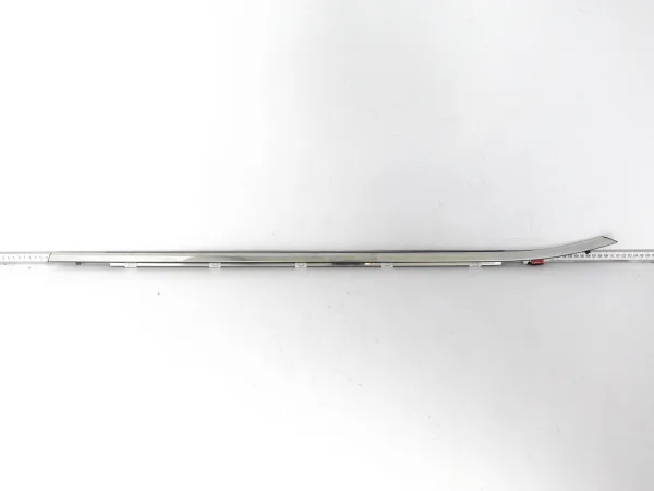 LEXUS NX I LIFT 14-21 LISTWA ZGARNIAJĄCA SZYBY DRZWI TYŁ LEWA CHROM LEXUS NX I LIFT 14-21 LISTWA ZGARNIAJĄCA SZYBY DRZWI TYŁ LEWA CHROM