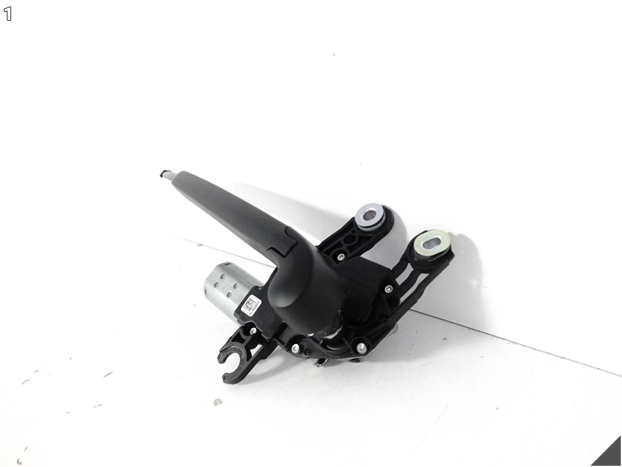 AUDI Q3 83A F3 18-25 SILNICZEK MECHANIZM WYCIERACZKI RAMIĘ KLAPA BAGAŻNIKA e93eabf1c74c5674ebdae8a7bce39cd1