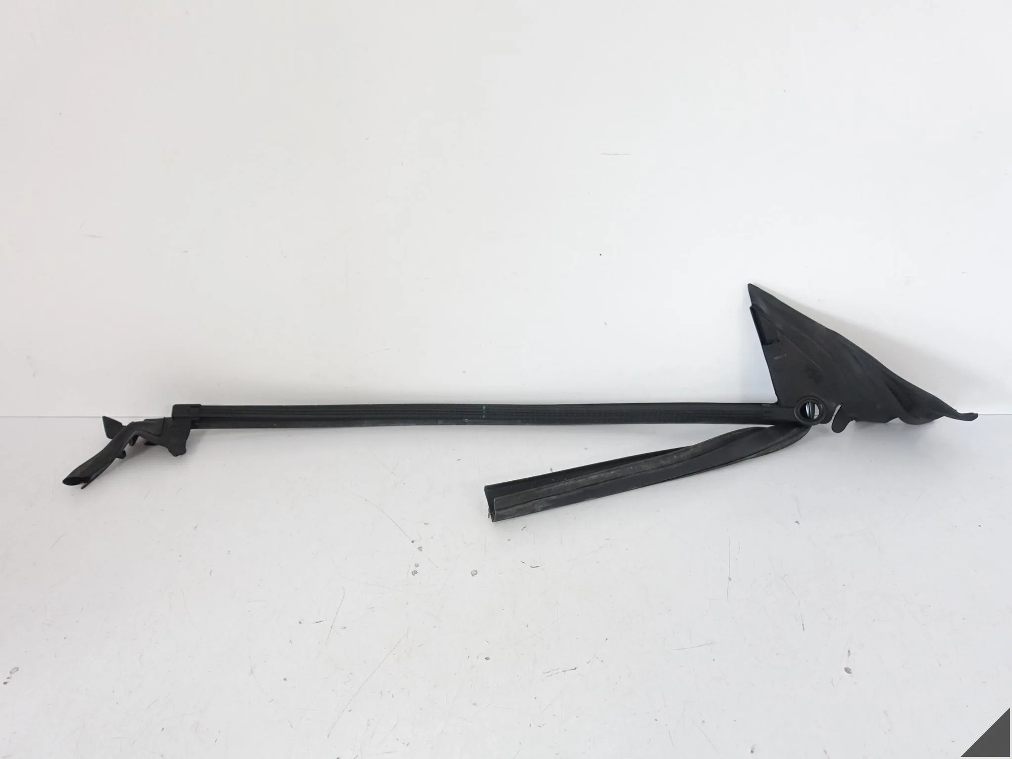 AUDI A7 S7 RS7 4G8 C7 10-18 USZCZELKA OTWORU OKIENNEGO DRZWI LEWA PRZÓD fb2a2472a17855da87694e3a5563dd72