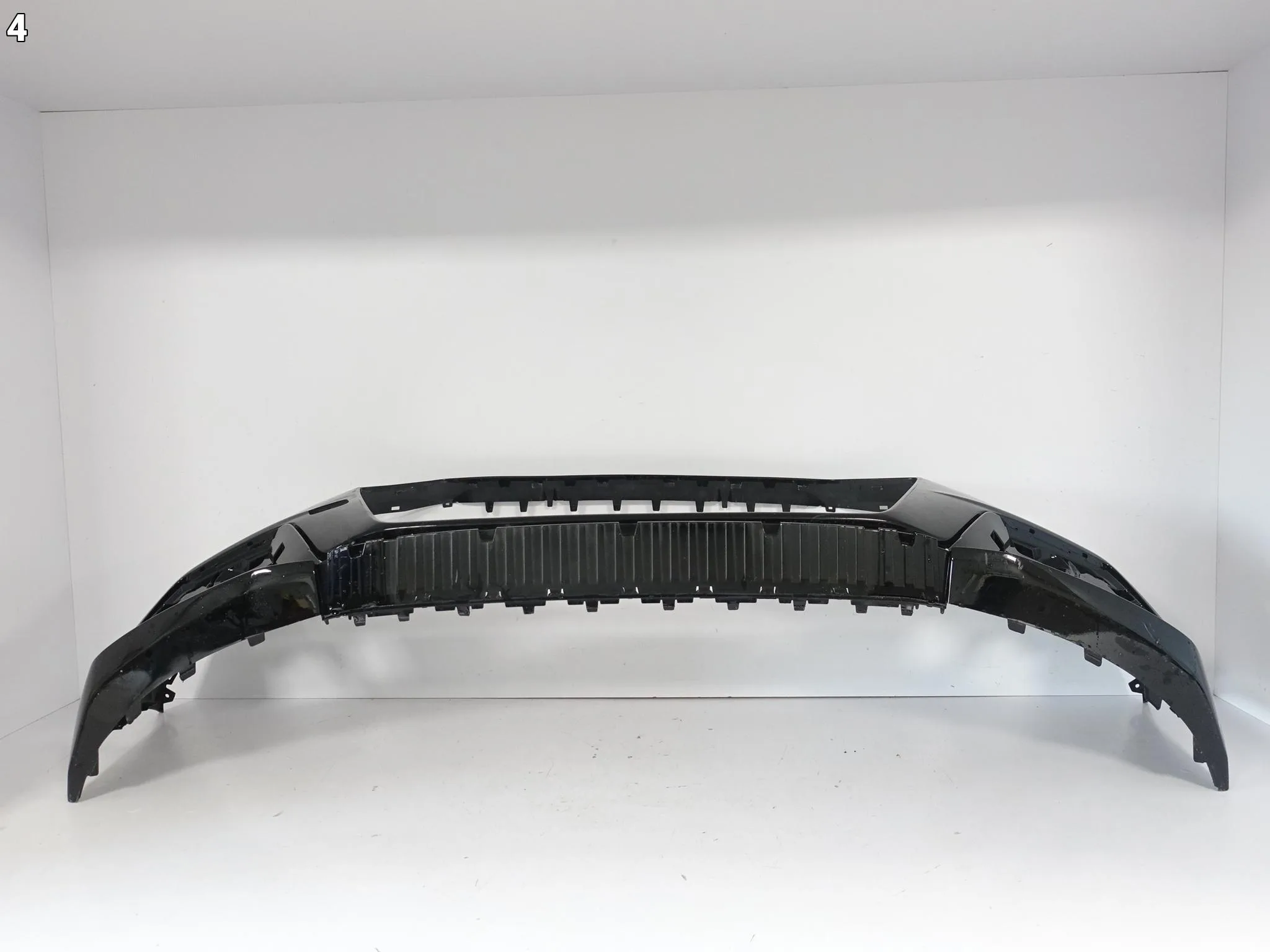 AUDI A1 II 82A GB S-LINE 18- ZDERZAK BUMPER PRZÓD B.ŁADNY ae76764a6b36e8dad81bae576eb12e2f