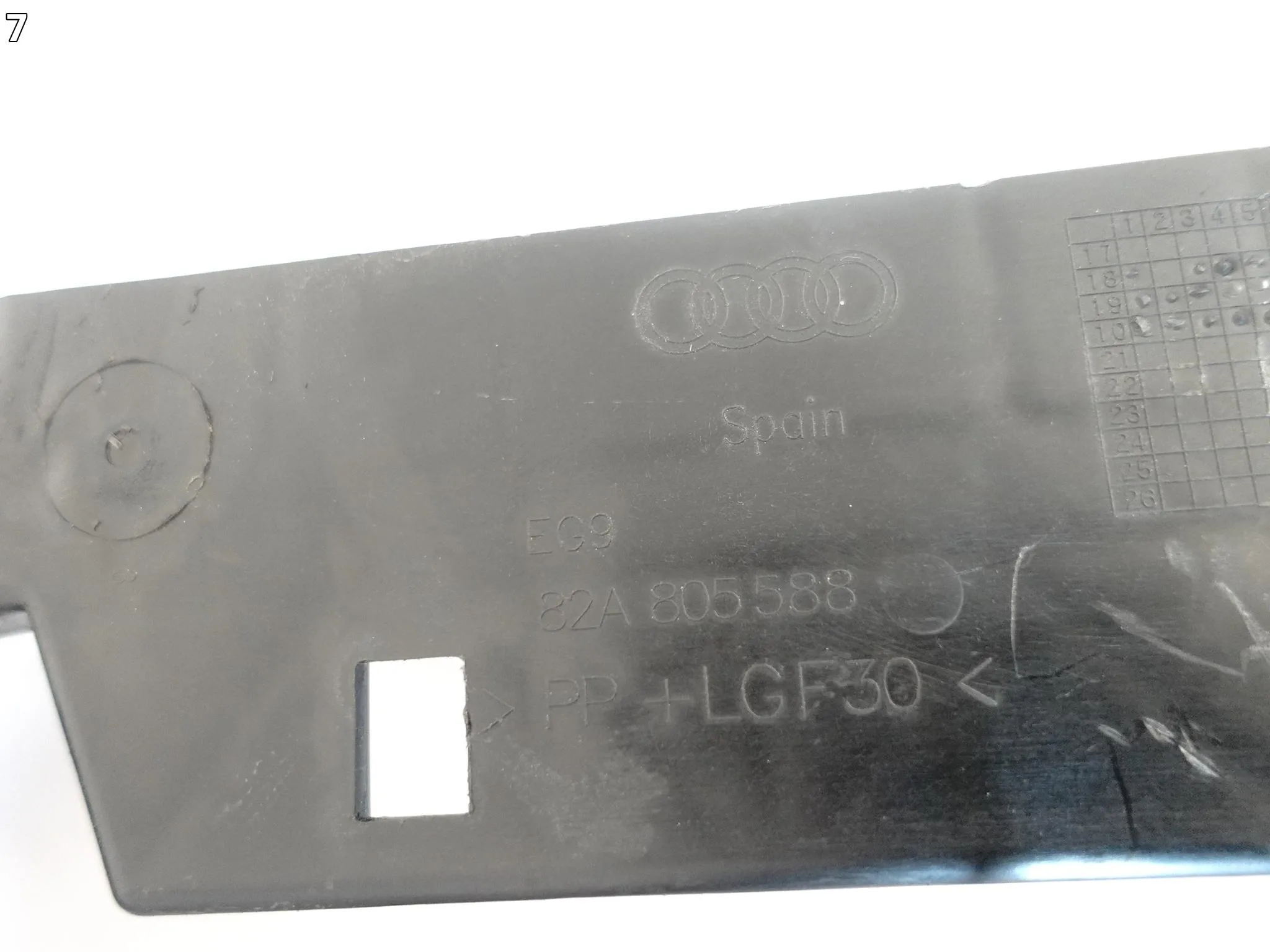 AUDI A1 II 82A GB 18-26 PAS WZMOCNIENIE WSPORNIK PRZÓD bf4cd5df6fd10a8cc931eb2244e10598