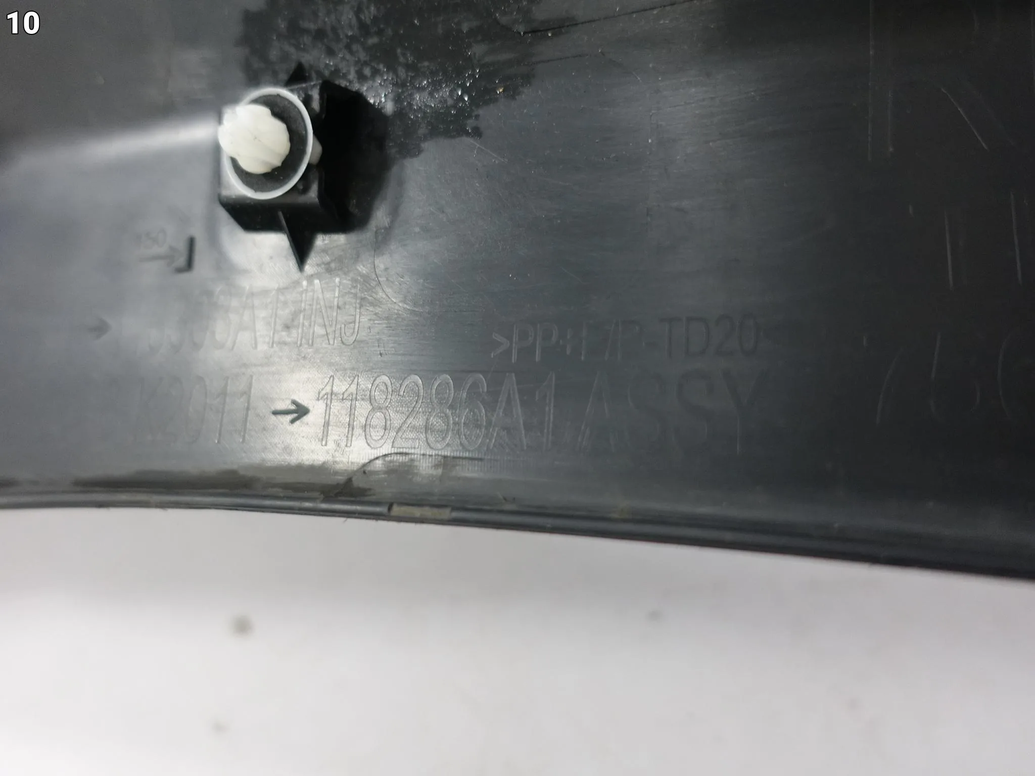 TOYOTA YARIS CROSS 20- LISTWA NAKŁADKA NA BŁOTNIK TYŁ LEWA ORYGINALNA TOYOTA YARIS CROSS 20- LISTWA NAKŁADKA NA BŁOTNIK TYŁ LEWA ORYGINALNA - obrazek 11
