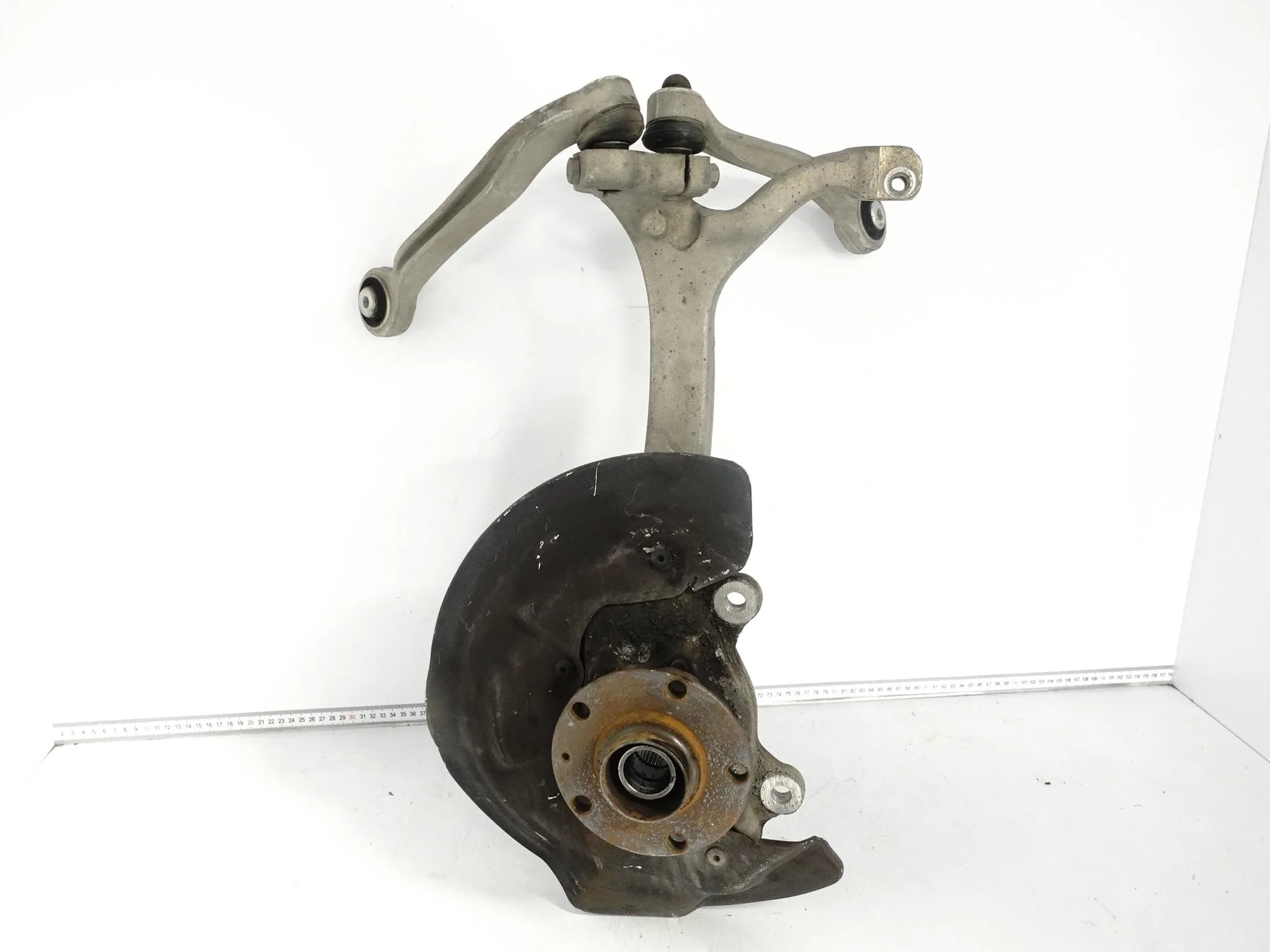 AUDI A6 S6 C6 4F0 04-11 ZWROTNICA PIASTA WAHACZE OSŁONA TARCZY PRZÓD LEWA 5f5a782acfafba882fb7b8e04ed80405