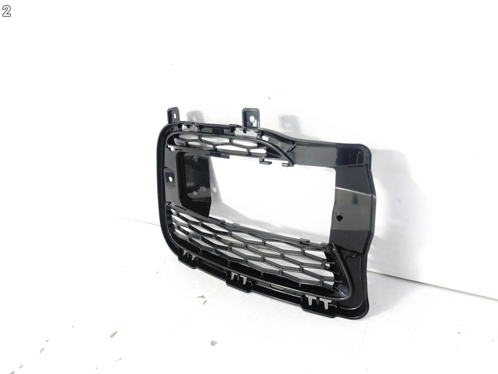 RANGE ROVER SPORT II L494 13-18 KRATKA ATRAPA WLOT W ZDERZAK PRZÓD LEWA 6d4f4d4af60f04169d2d051291a0398d