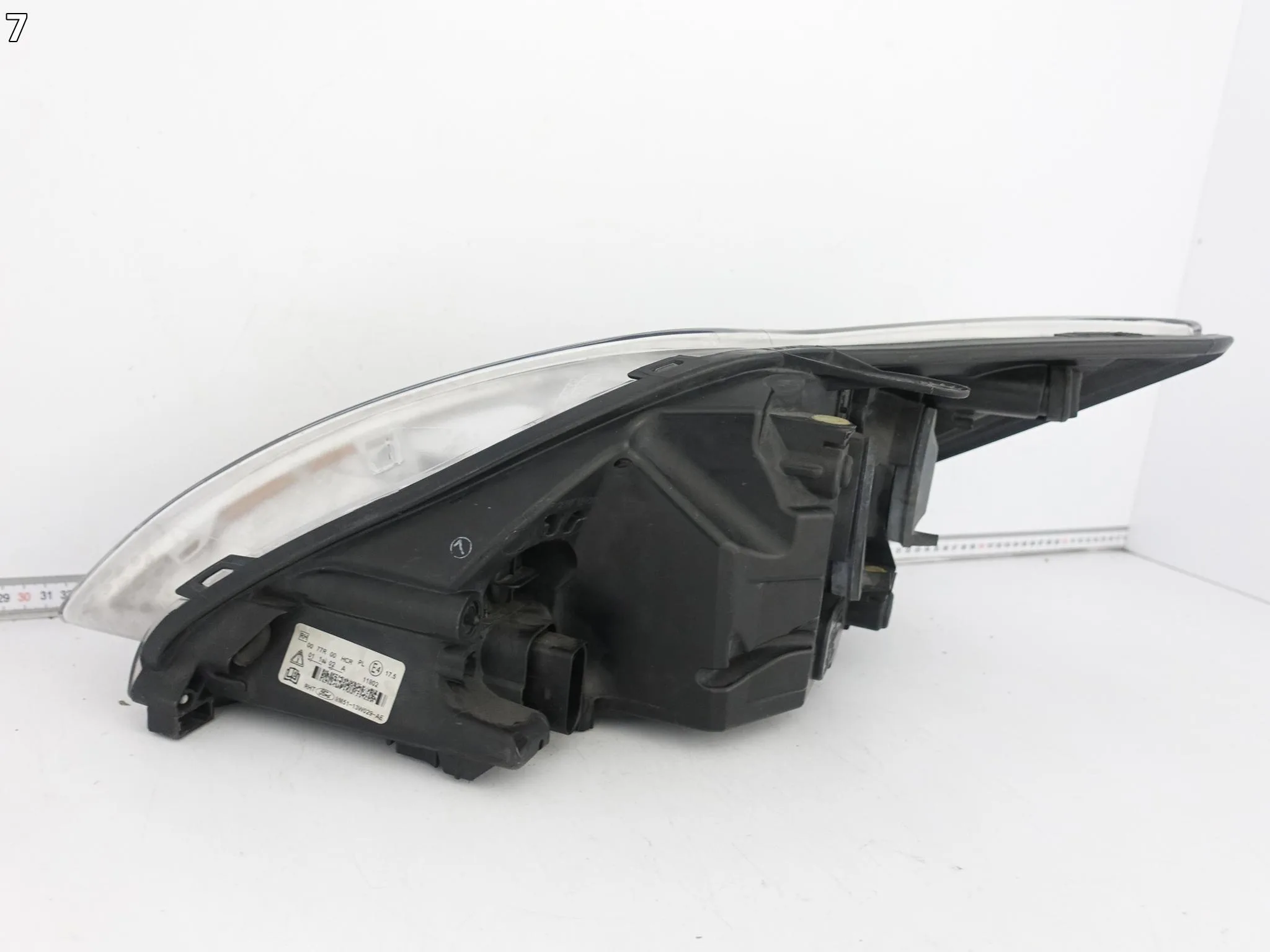 FORD FOCUS MK2 II LIFT 07-11 LAMPA ZWYKŁA HALOGEN PRAWA PRZÓD EUROPA 0ee1b450f6b55490cfa1e70fb7560eeb