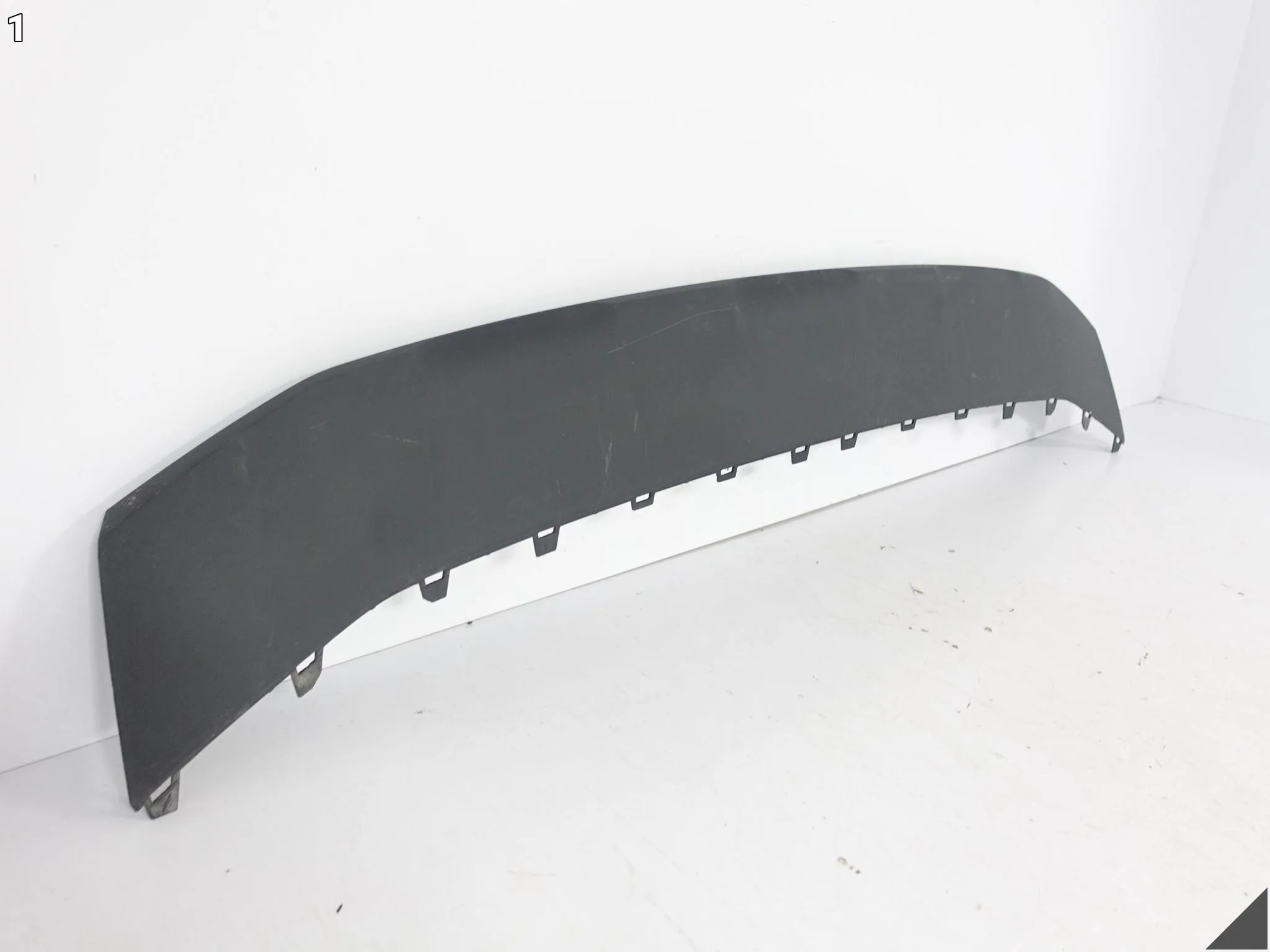 AUDI Q4 E-TRON 89A 21- SPOILER LISTWA OSŁONA DOKŁADKA W ZDERZAK PRZÓD 2d30aac4fe9b3af5958067a785068a7f