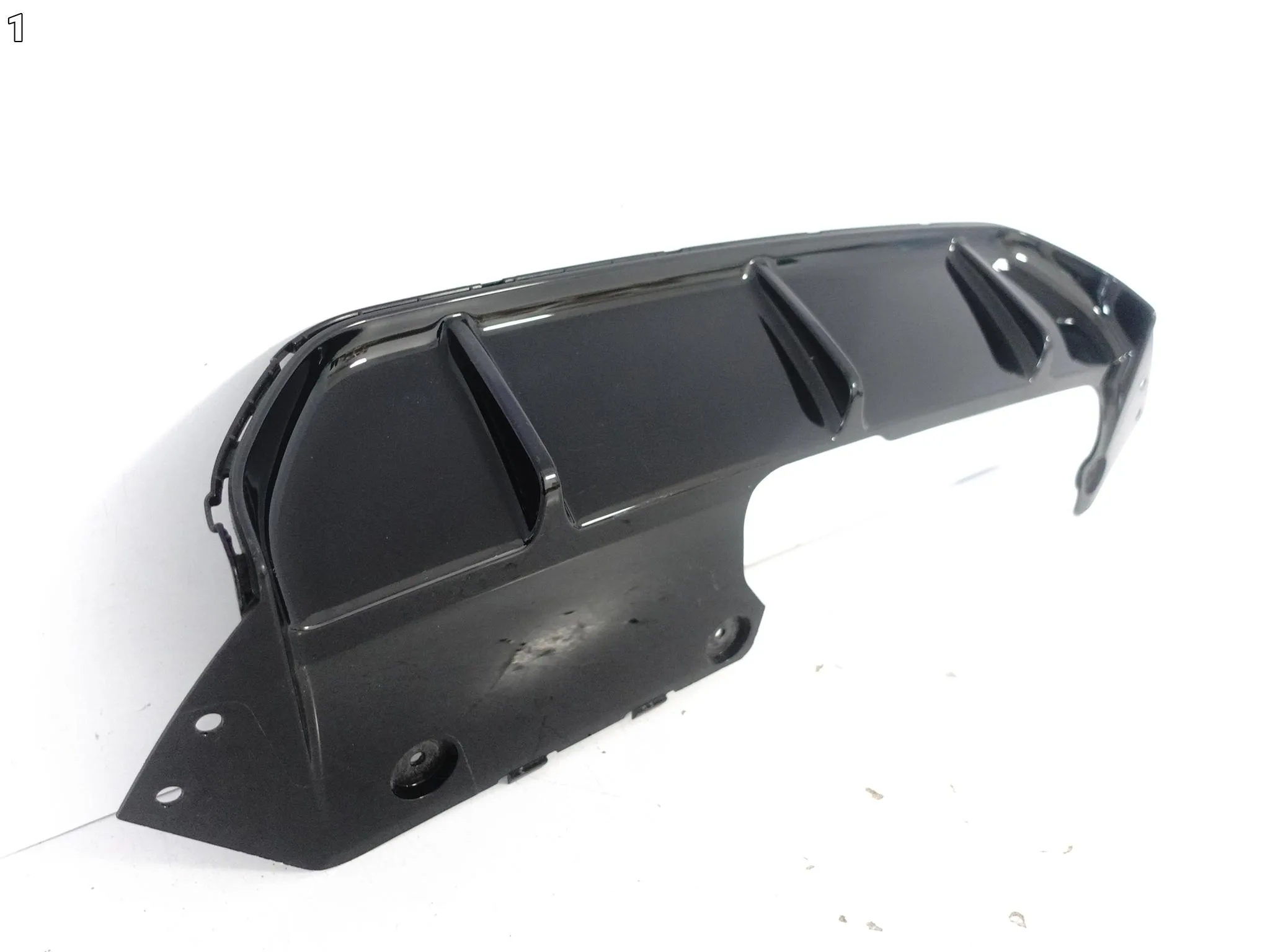 BMW M5 F90 17-23 LCI OSŁONA DOKŁADKA SPOILER DYFUZOR HAKA W ZDERZAK TYŁ 7e2348fe8416ba79f3f45135e4f9ee9a