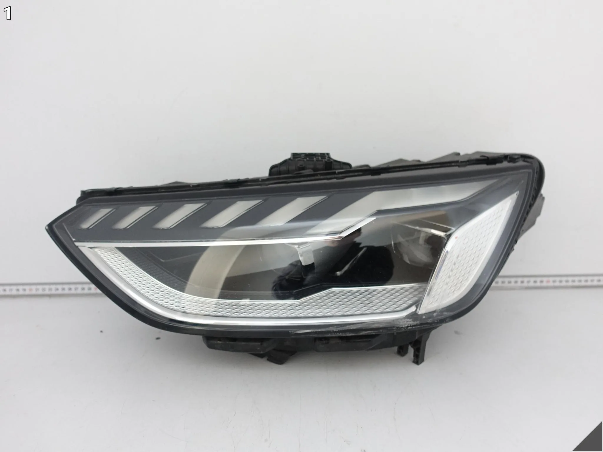 AUDI A4 S4 B9 8W0 LIFT 19-25 LAMPA HEADLIGHT FULL LED MATRIX LEWA PRZÓD EU cc3e3f87ac0ceeee4815f63db1ee35d3
