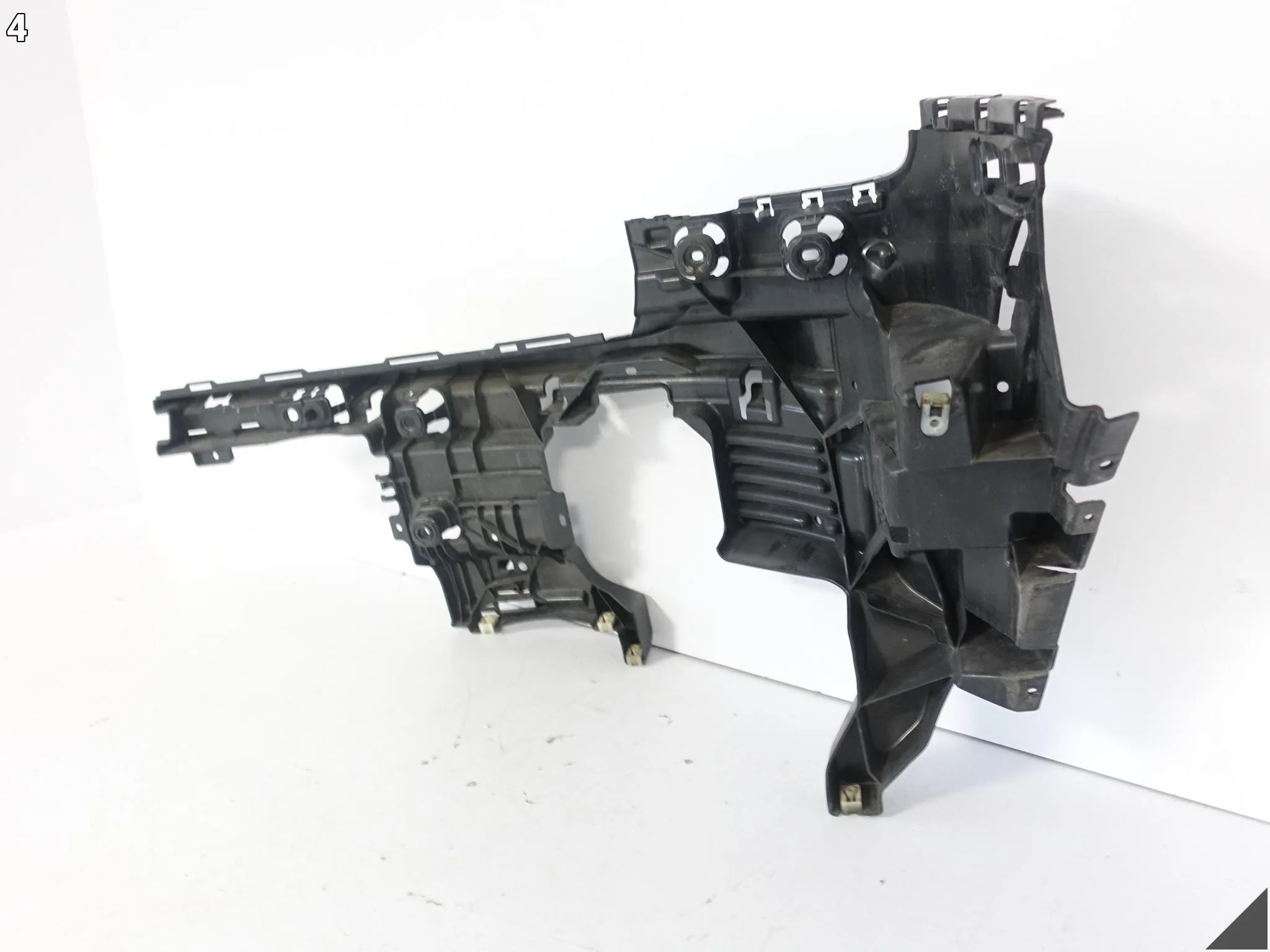 MINI COUNTRYMAN II F60 LIFT LCI 17-23 ŚLIZG MOCOWANIE W ZDERZAK TYŁ LEWE 84b1c9ebbe64cd66fc54ea14b8482c0e