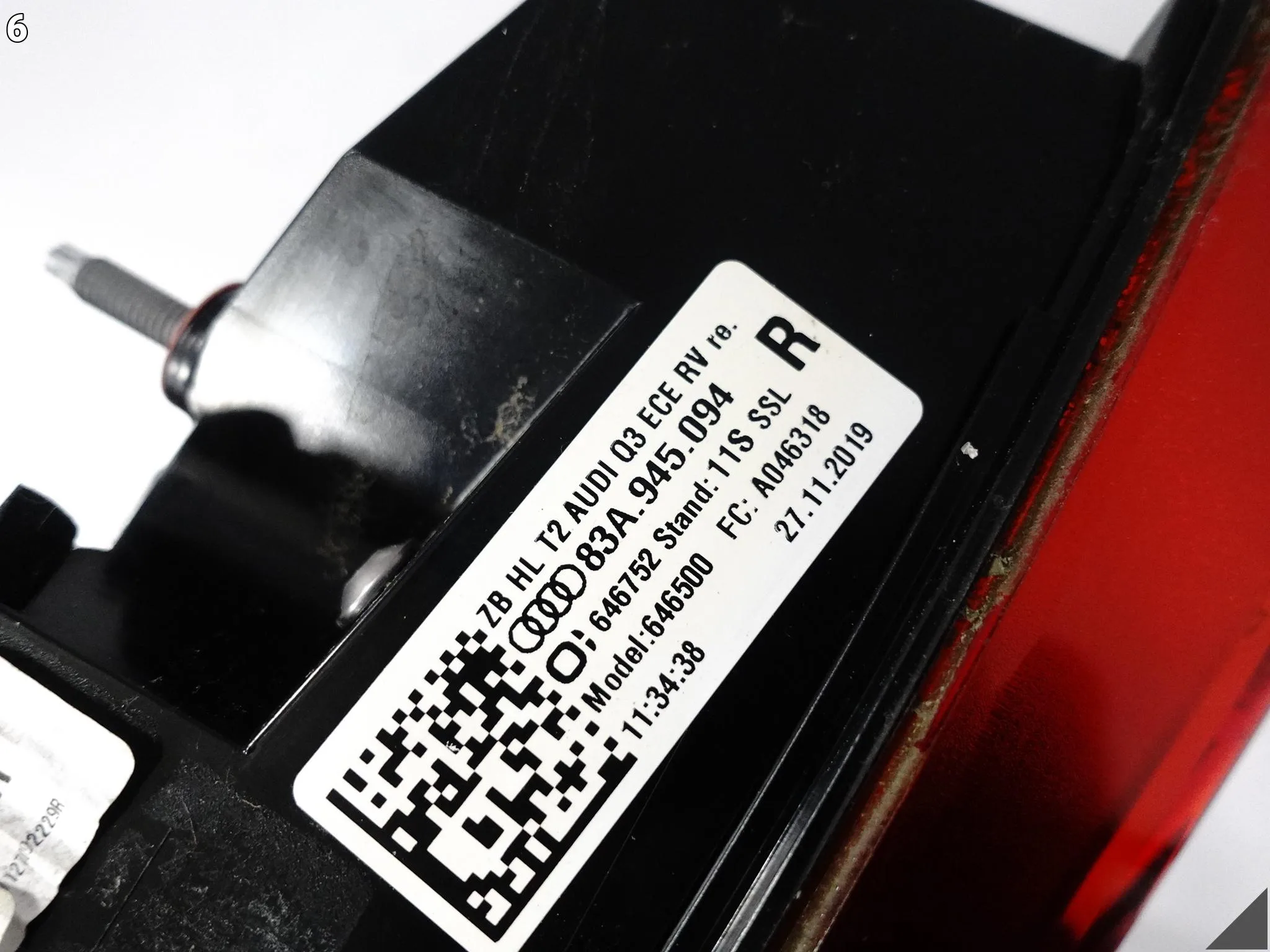 AUDI Q3 83A F3 18-25 LAMPA LED W KLAPĘ BAGAŻNIKA PRAWA TYŁ EUROPA 24KM 416723fc8d154bb0b3023b558e5200e6