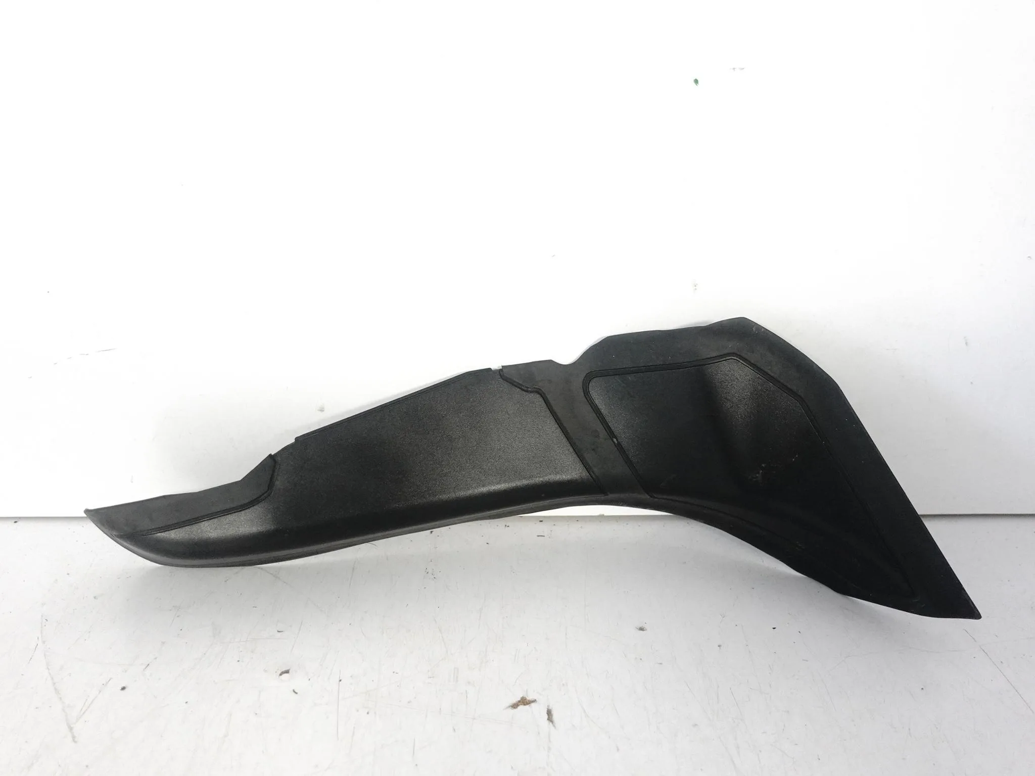 BMW 5 G30 M5 F90 17-20 OSŁONA OBUDOWA LISTWA KLAPY LAMPY TYŁ PRAWA 89c473d6443590de951de4a52a39ba75