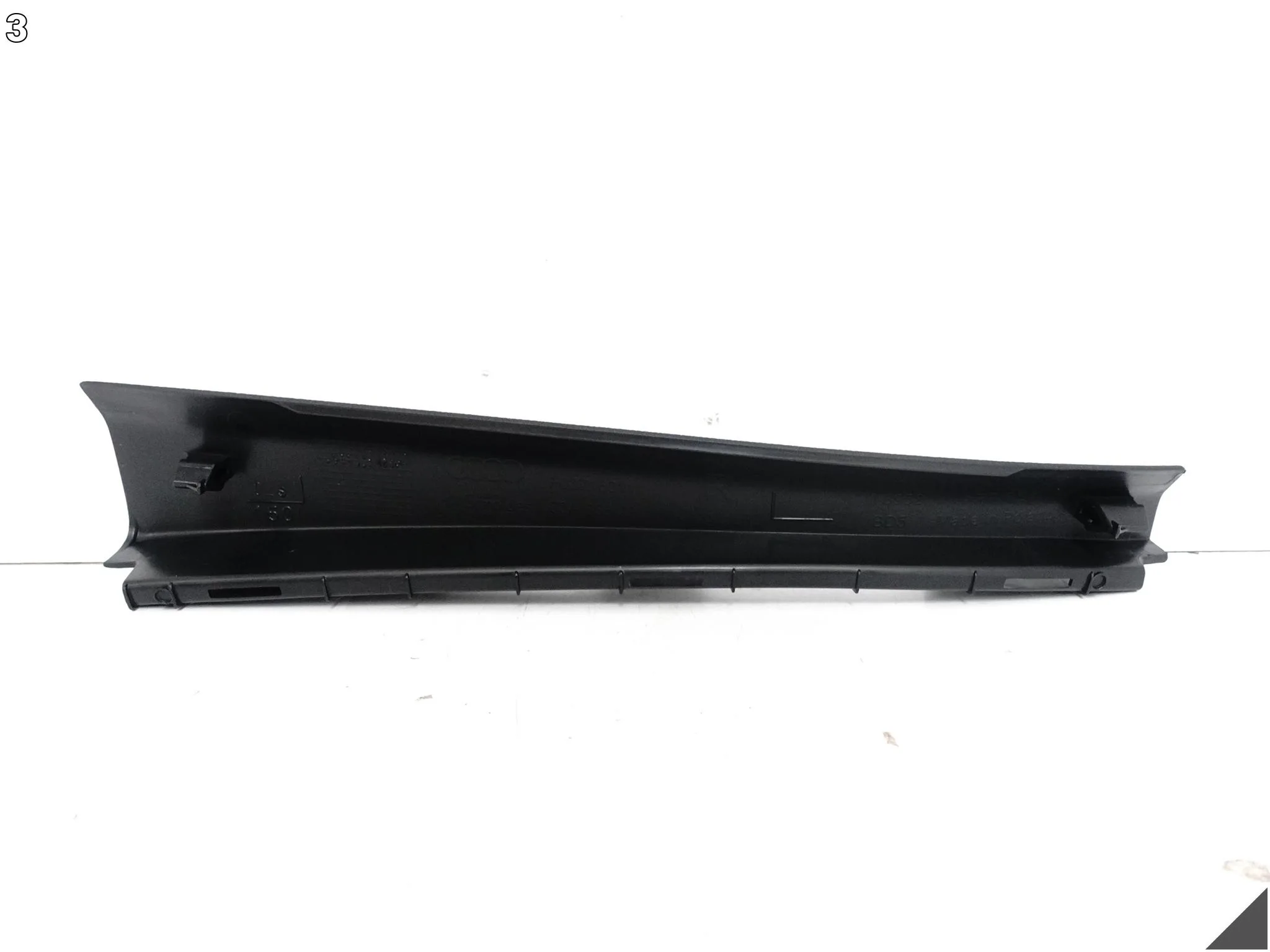 AUDI Q3 83A F3 18-25 OSŁONA LISTWA POSZYCIE SŁUPEK A PRZÓD PRAWA 4PK c7592b3408fc0840d1b31f9e9db1b3c8
