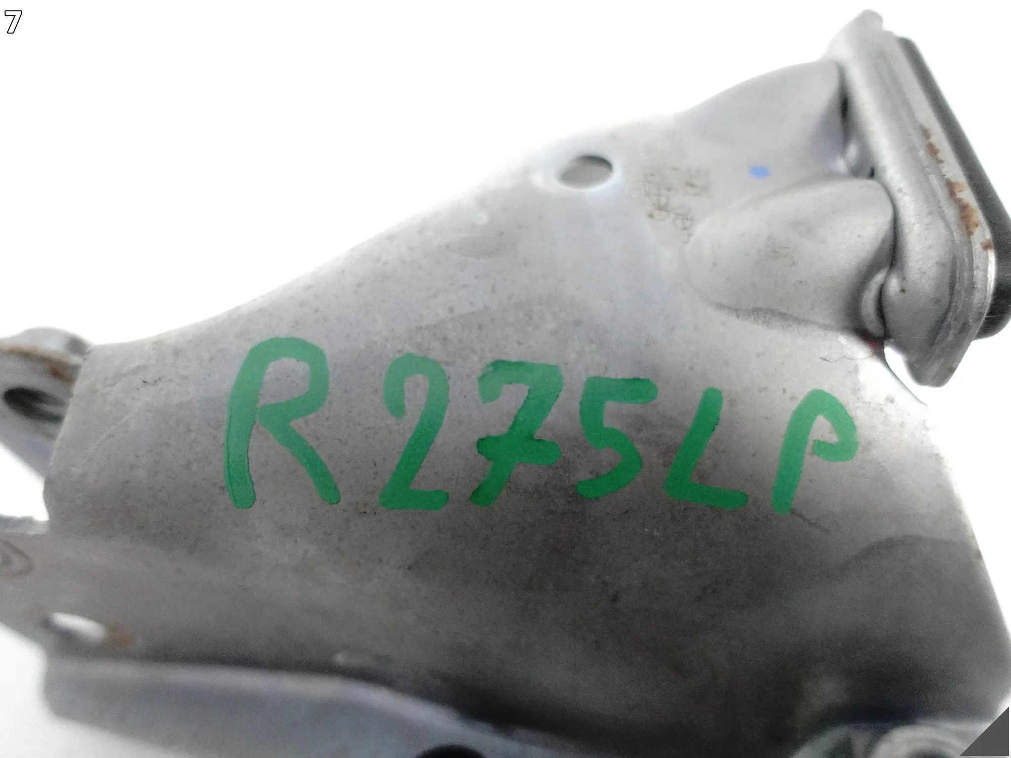AUDI A7 S7 4G8 A6 S6 4G0 C7 A8 S8 4H0 D4 OSŁONA PODUSZKI SILNIKA LEWA PRZÓD AUDI A7 S7 4G8 A6 S6 4G0 C7 A8 S8 4H0 D4 OSŁONA PODUSZKI SILNIKA LEWA PRZÓD - obrazek 8