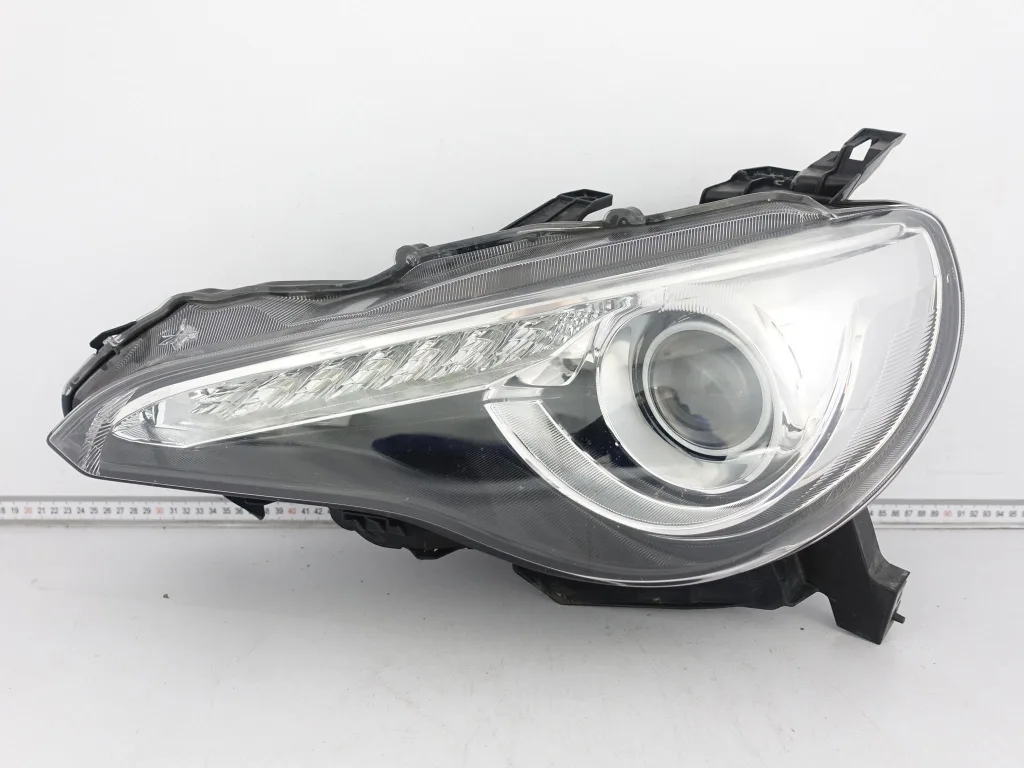TOYOTA GT86 ZN6/ZC6 12-17 LAMPA XENON + LED LEWA PRZÓD EUROPA 80a56252bc2a49aeeb764181398224c6