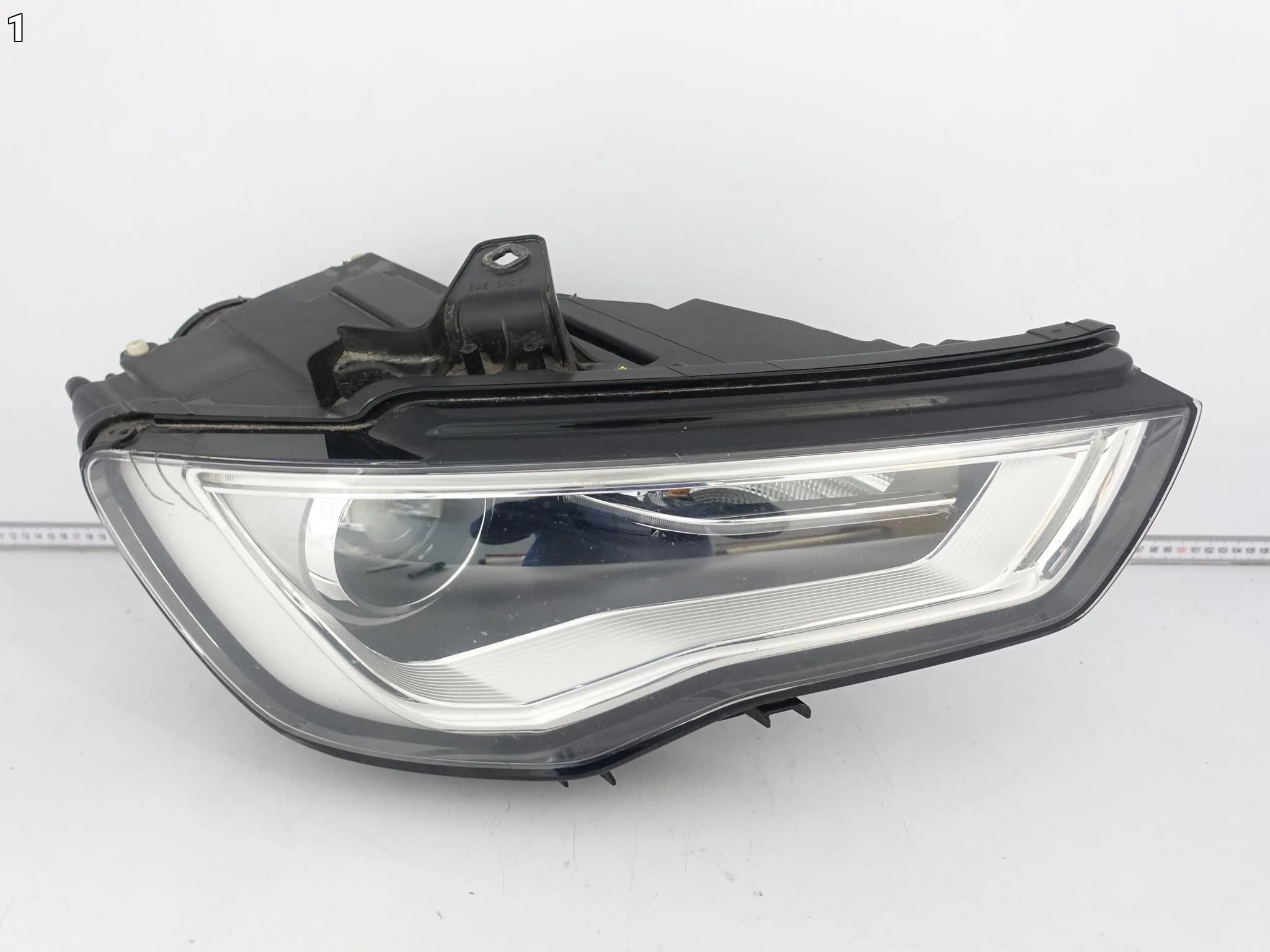 AUDI A3 S3 8V0 12-16 LAMPA XENON + LED NIESKRĘTNA PRAWA PRZÓD EUROPA 1e952ff864977dc1b7e8d12e940679b8