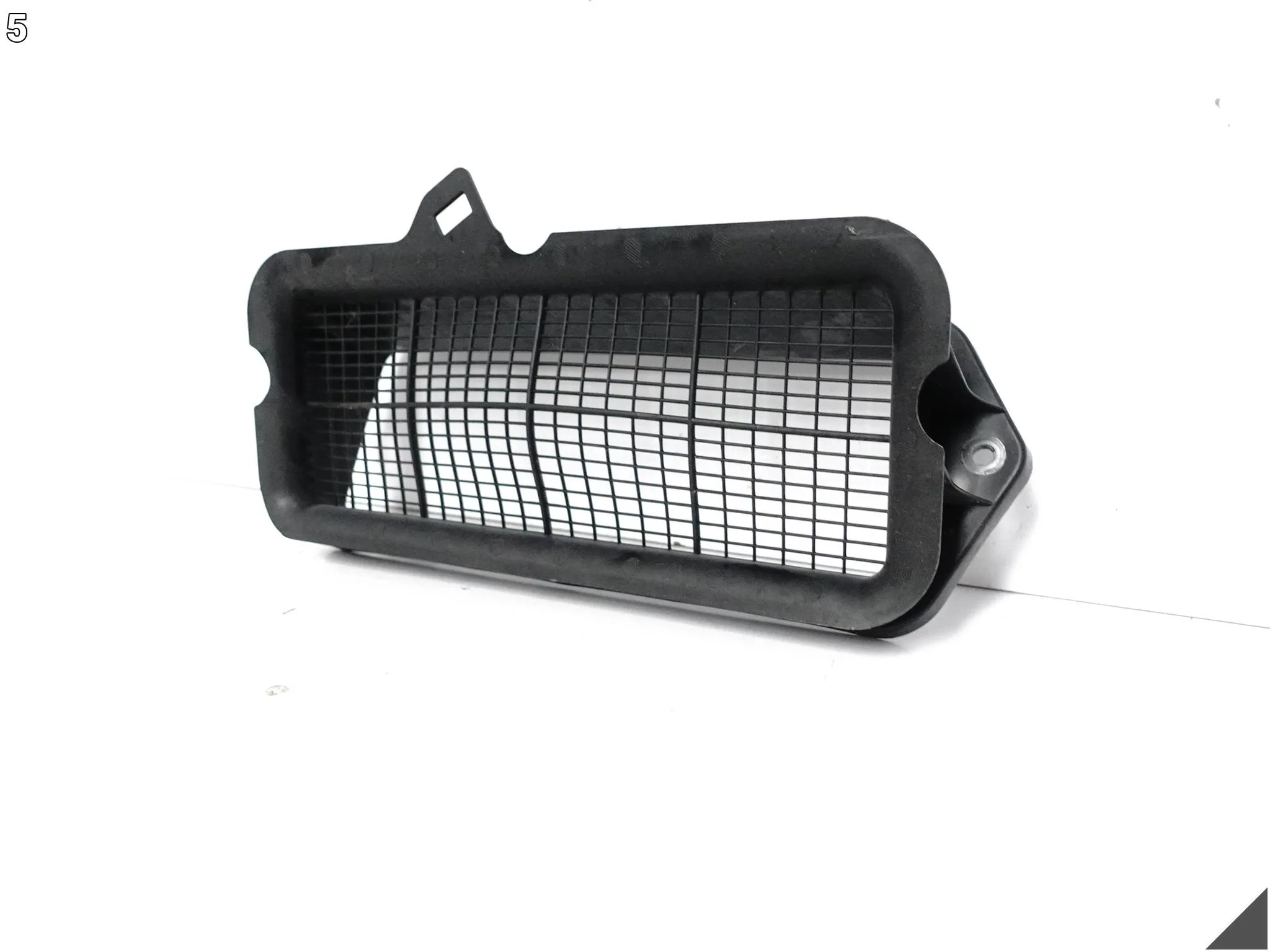 AUDI Q3 83A VW TIGUAN 571 CUPRA SEAT SKODA KANAŁ WLOT DOLOT PODSZYBIE 24KM 89c7bdc62bbb789e6a3112ce1ae21719