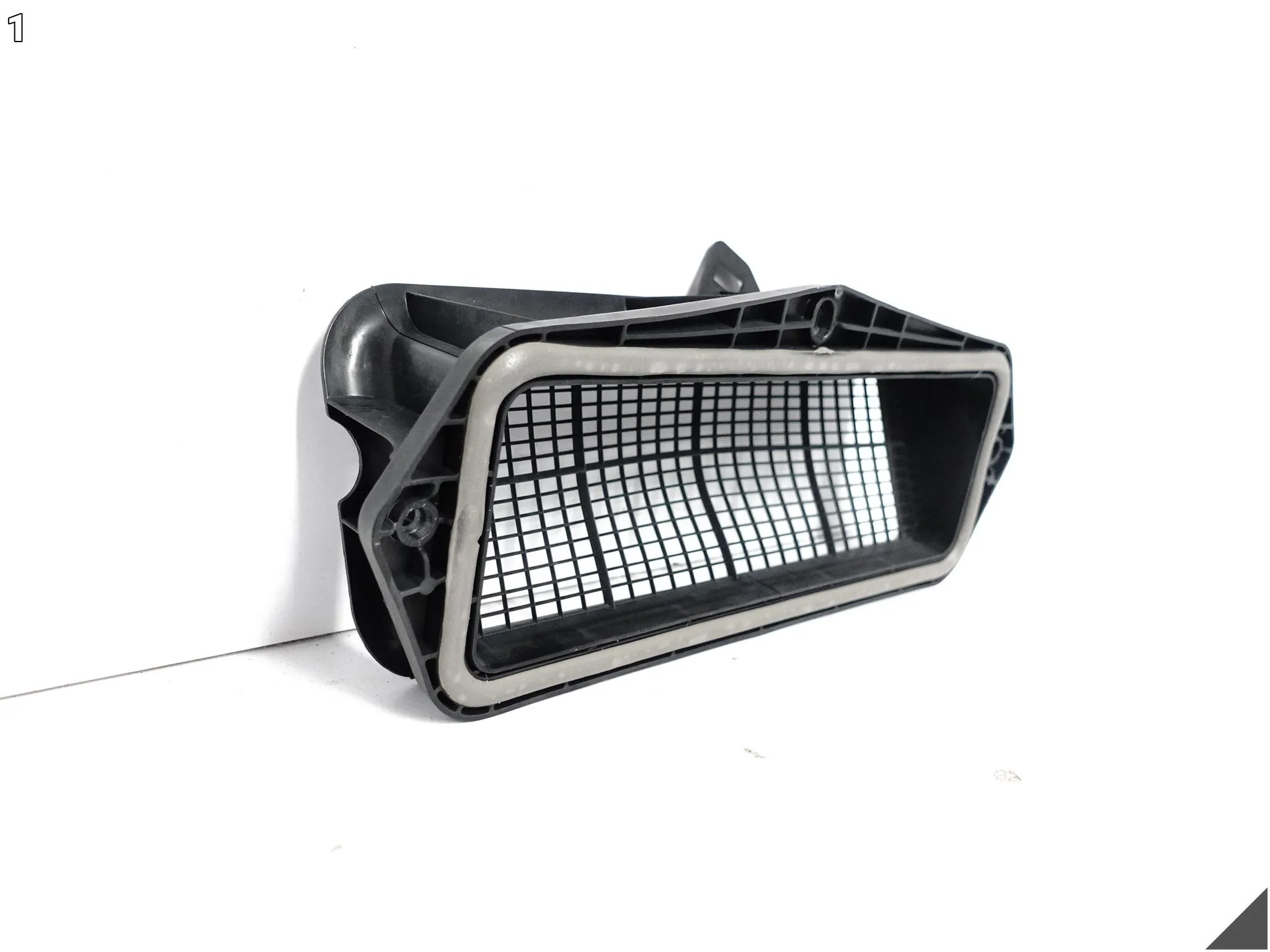 AUDI Q3 83A VW TIGUAN 571 CUPRA SEAT SKODA KANAŁ WLOT DOLOT PODSZYBIE 24KM 814b8ef60fe09d1ba781e156d4a62fda