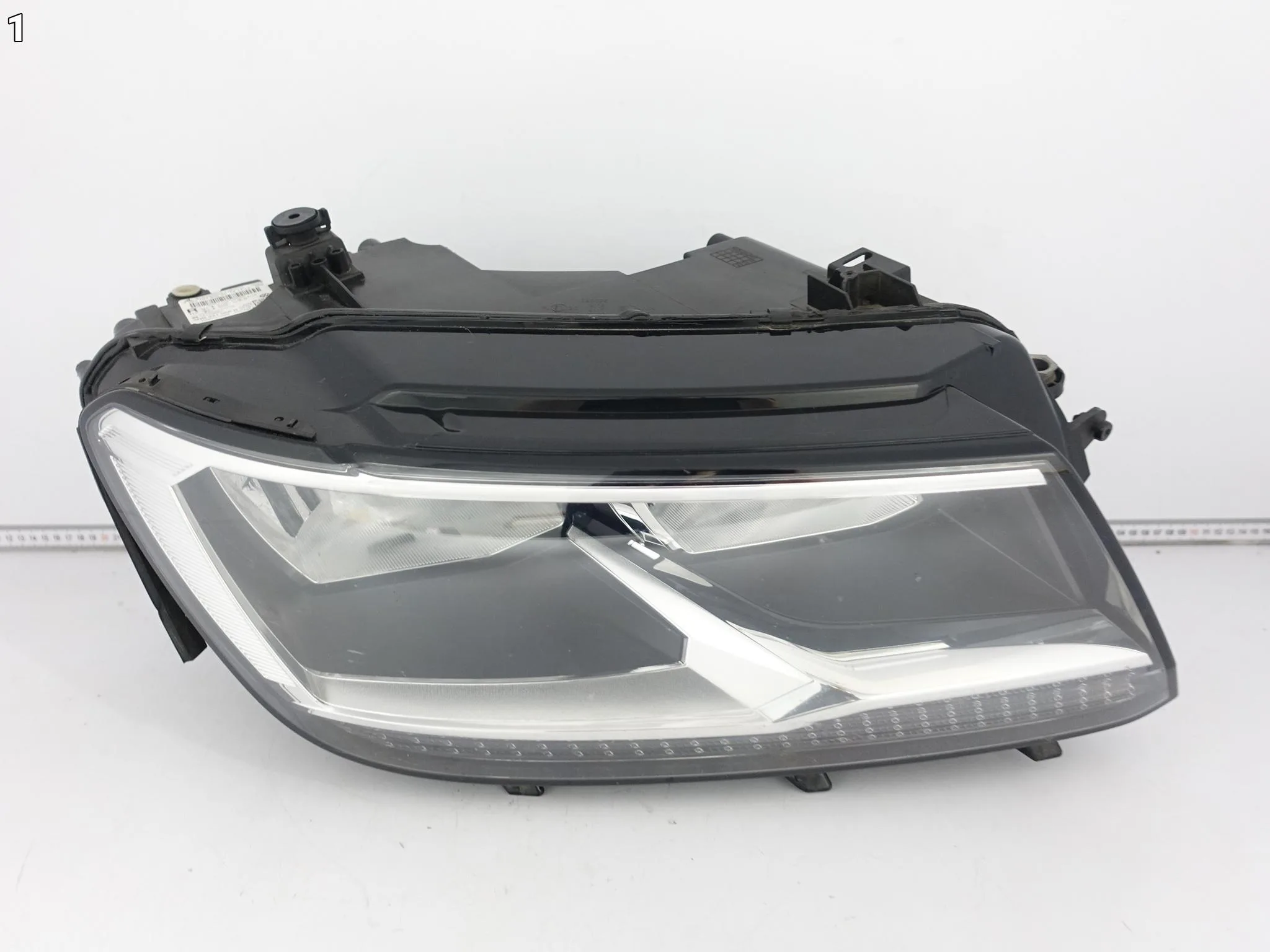 VW TIGUAN II 2 5NB 16-20 LAMPA ZWYKŁA HALOGEN H7 PRAWA EUROPA 5NB941006B c7c7ba5e06306ad04bb65926f2493ee3