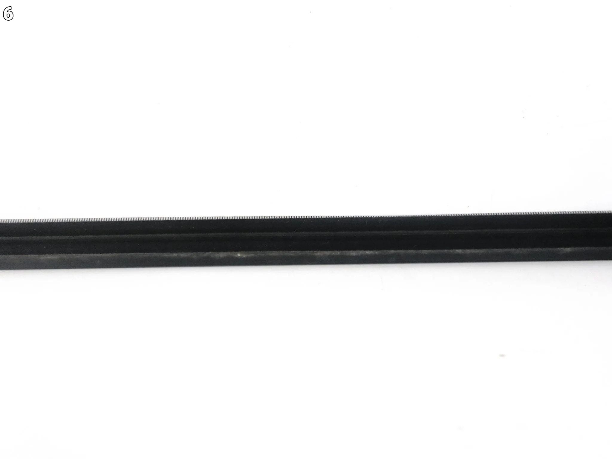 TOYOTA AURIS II 2 E18 LIFT 15-18 LISTWA ZGARNIAJĄCA SZYBY DRZWI PRZÓD PRAWA TOYOTA AURIS II 2 E18 LIFT 15-18 LISTWA ZGARNIAJĄCA SZYBY DRZWI PRZÓD PRAWA - obrazek 7