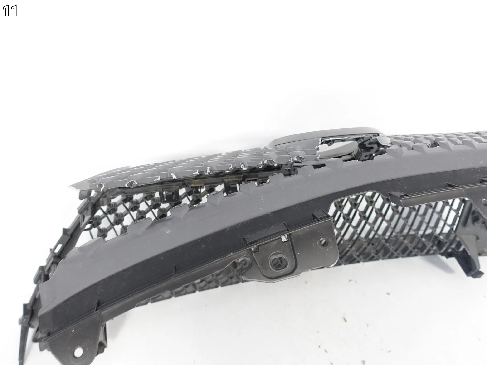 LEXUS LC LC500H LC500 URZ100 Z100 17- GRILL ATRAPA KRATKA (USZKODZONY) d9e96591da16c5c365c59aaea80af620