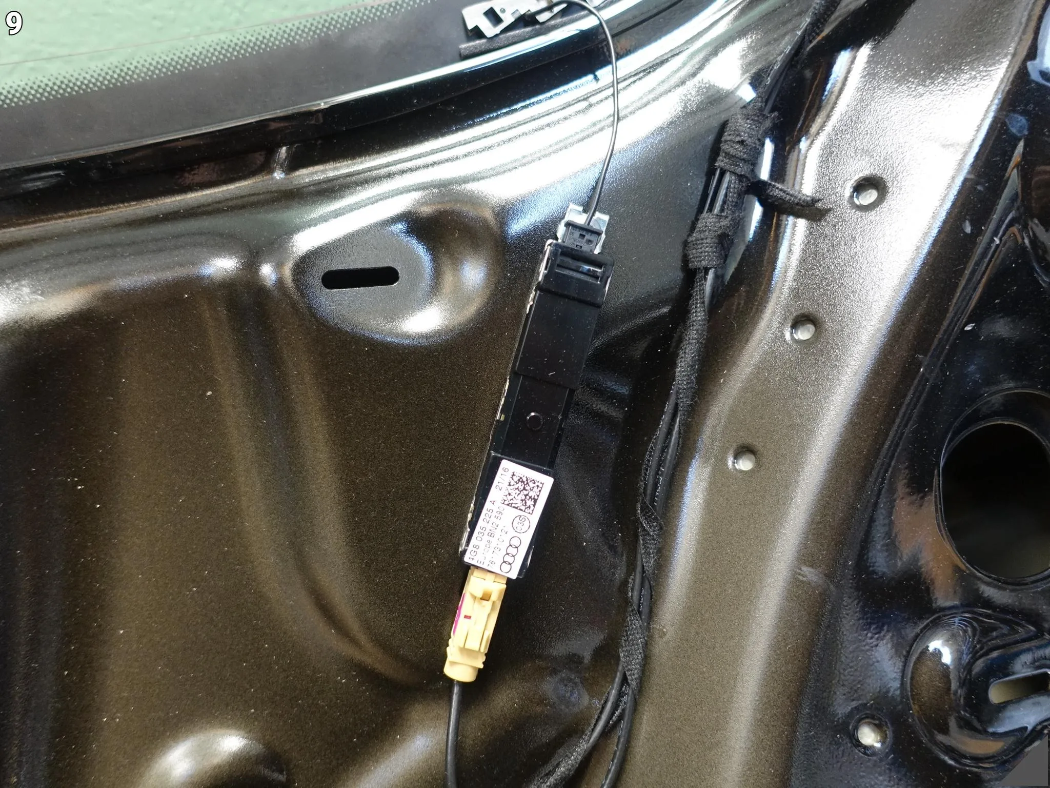 AUDI A7 S7 RS7 4G8 C7 10-18 KLAPA POKRYWA BAGAŻNIKA SZYBA KOLOR 0E0E 25dbd90f48696242a2509fbe01703eb8
