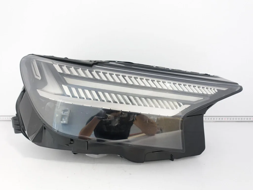 AUDI Q4 E-TRON 89A 21- LAMPA HEADLIGHT MATRIX HIGH FULL LED PRAWA EUROPA eba3170fb96ac0bda7971f1aff609bb7