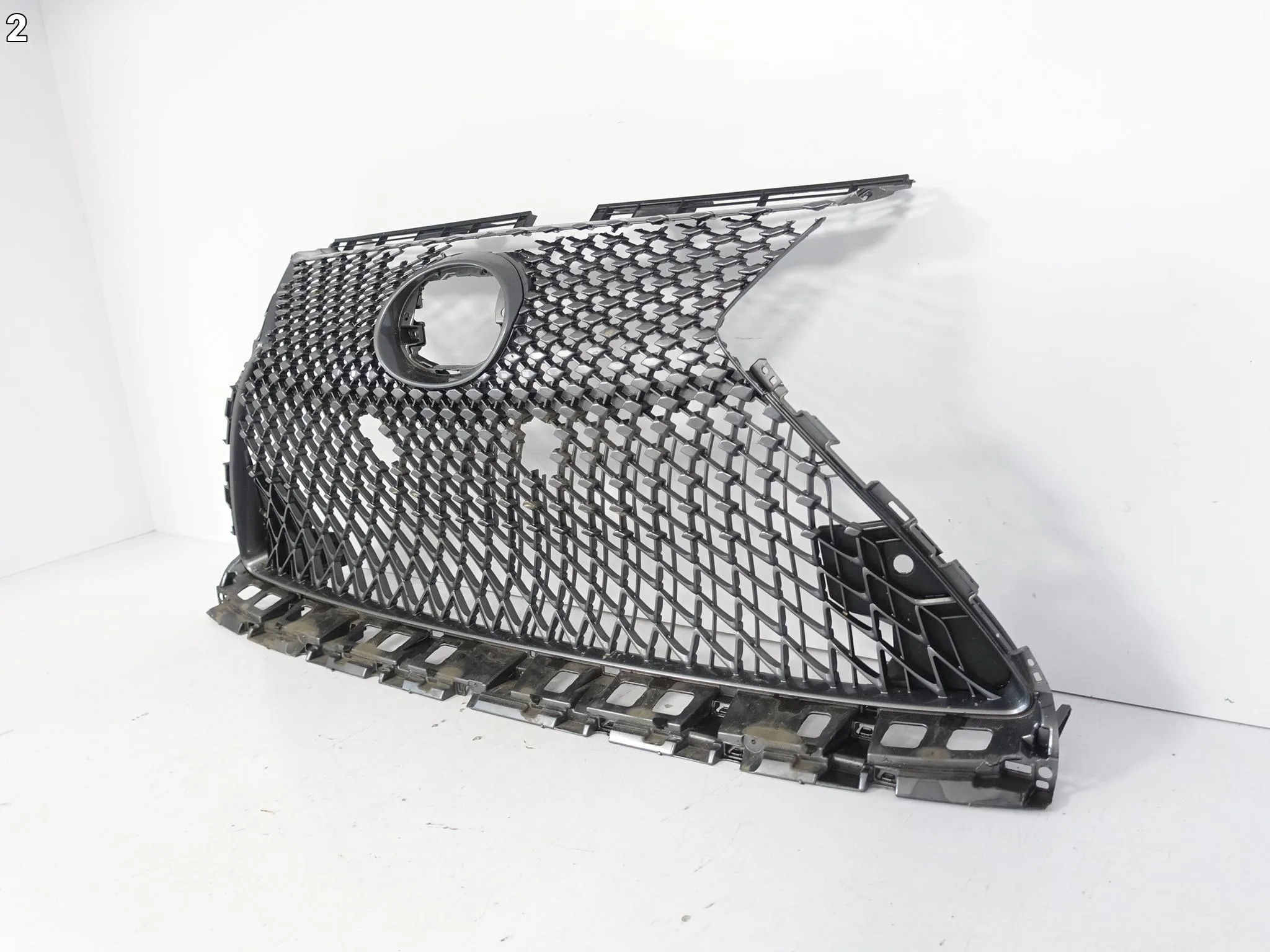 LEXUS LC LC500H LC500 URZ100 Z100 17- GRILL ATRAPA KRATKA (USZKODZONY) 6e6696866f8dd70005aa88d7c20219b8