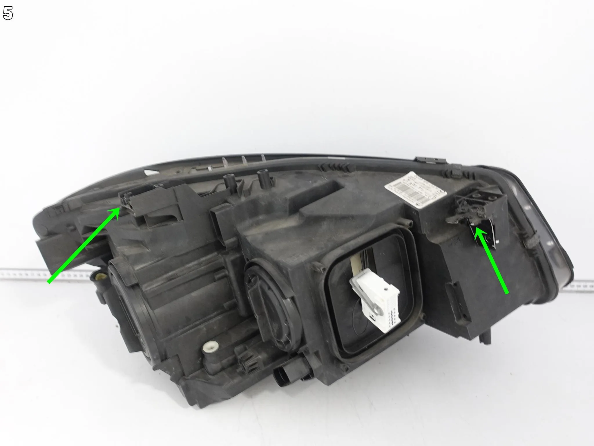 MERCEDES CLA C117 X117 AMG CZERWONA 13-17 LAMPA XENON LED ILS LEWA EUROPA be4d57038104463573f7ba0549bb1598