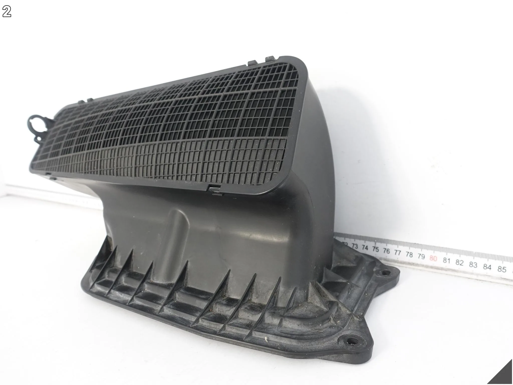 AUDI A7 S7 RS7 4G8 A6 S6 RS6 4G0 C7 10-18 WLOT DOLOT KANAŁ POWIETRZA AUDI A7 S7 RS7 4G8 A6 S6 RS6 4G0 C7 10-18 WLOT DOLOT KANAŁ POWIETRZA - obrazek 3