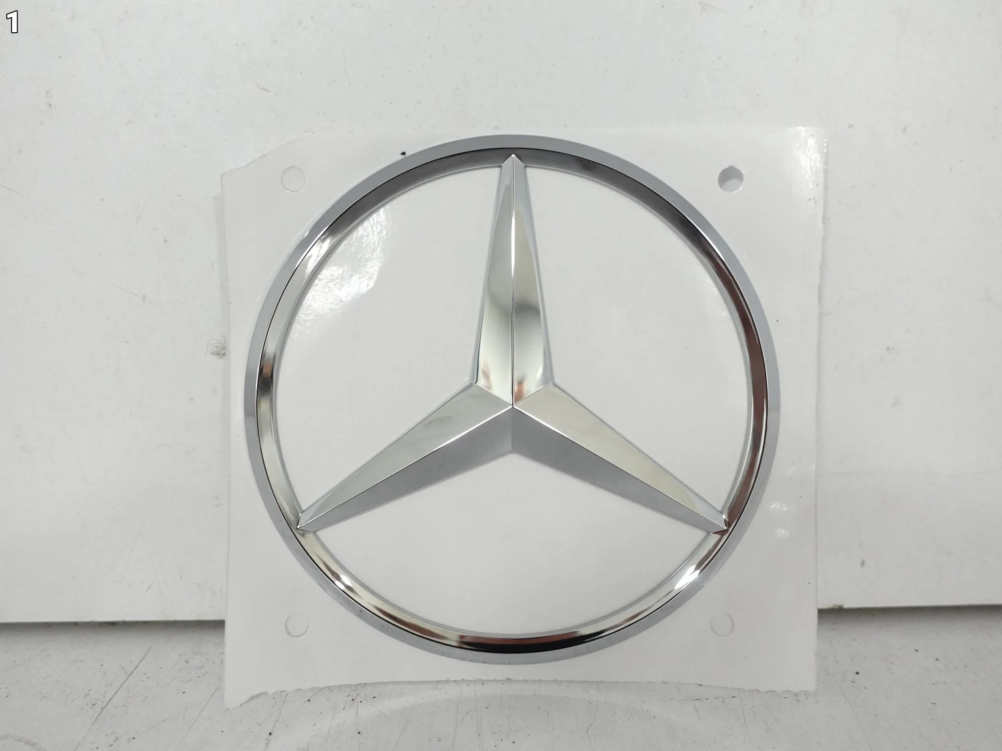 MERCEDES VITO V-KLASA W447 G-KLASA W463 ZNACZEK EMBLEMAT LOGO TYŁ CHROM ORG 33ef4ad6334c93b26161e38b9e108be2