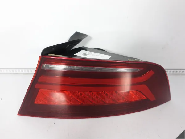 AUDI A7 S7 RS7 4G8 C7 LIFT 14-18 MATRIX LAMPA LED W BŁOTNIK PRAWA TYŁ EU AUDI A7 S7 RS7 4G8 C7 LIFT 14-18 MATRIX LAMPA LED W BŁOTNIK PRAWA TYŁ EU