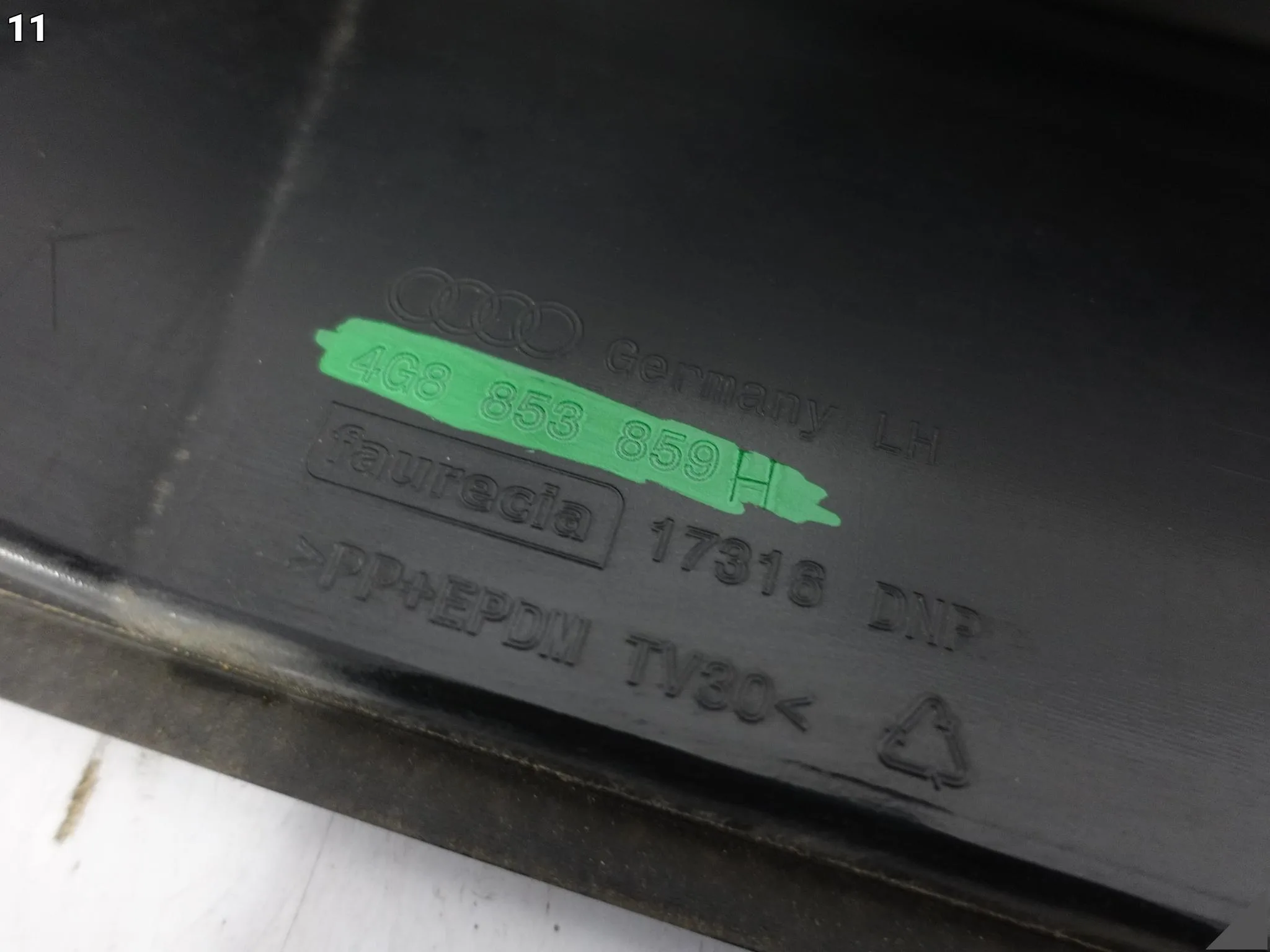 AUDI A7 4G8 C7 LIFT 14-18 BASIS ZWYKŁY PRÓG LISTWA PROGOWA LEWA KOLOR 0E0E 5e719791d4405e4732b04dd75dfb26a0