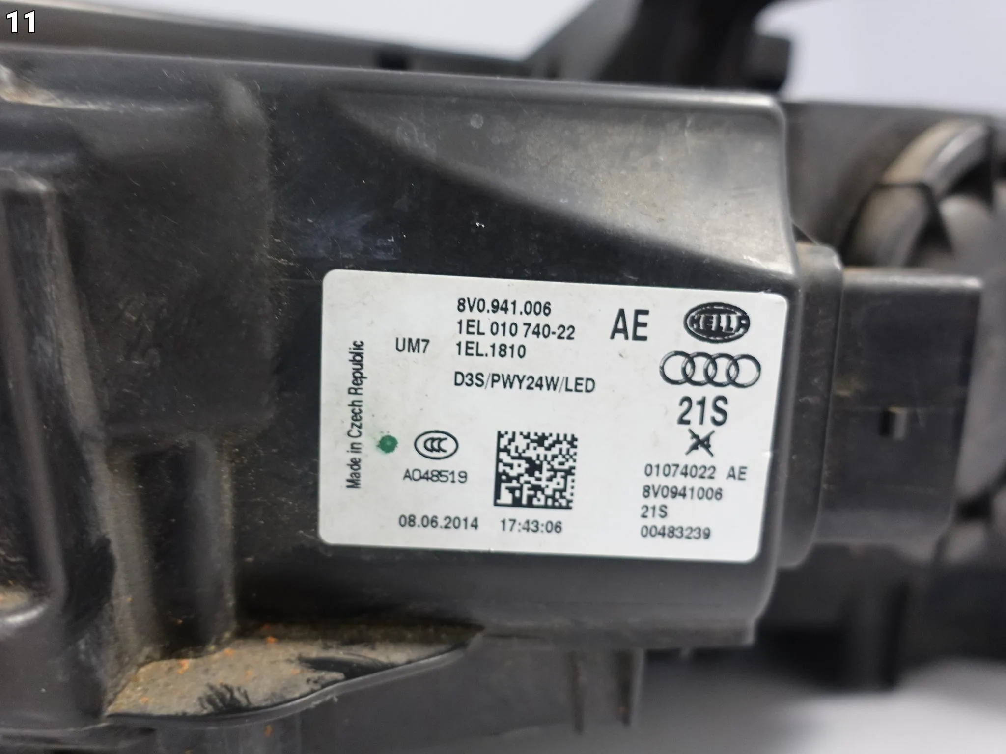 AUDI A3 S3 8V0 12-16 LAMPA XENON + LED NIESKRĘTNA PRAWA PRZÓD EUROPA 5325d929f4b1c2349efe13846aa7e92b
