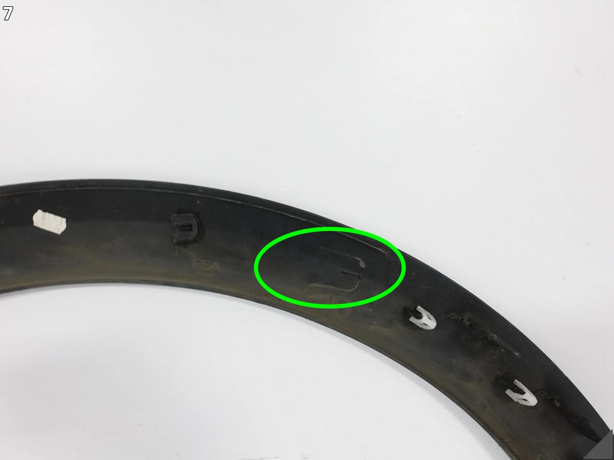 CITROEN C4 III 3 20-24 LISTWA NAKŁADKA OSŁONA BŁOTNIKA TYŁ PRAWY 9831344780 CITROEN C4 III 3 20-24 LISTWA NAKŁADKA OSŁONA BŁOTNIKA TYŁ PRAWY 9831344780 - obrazek 8
