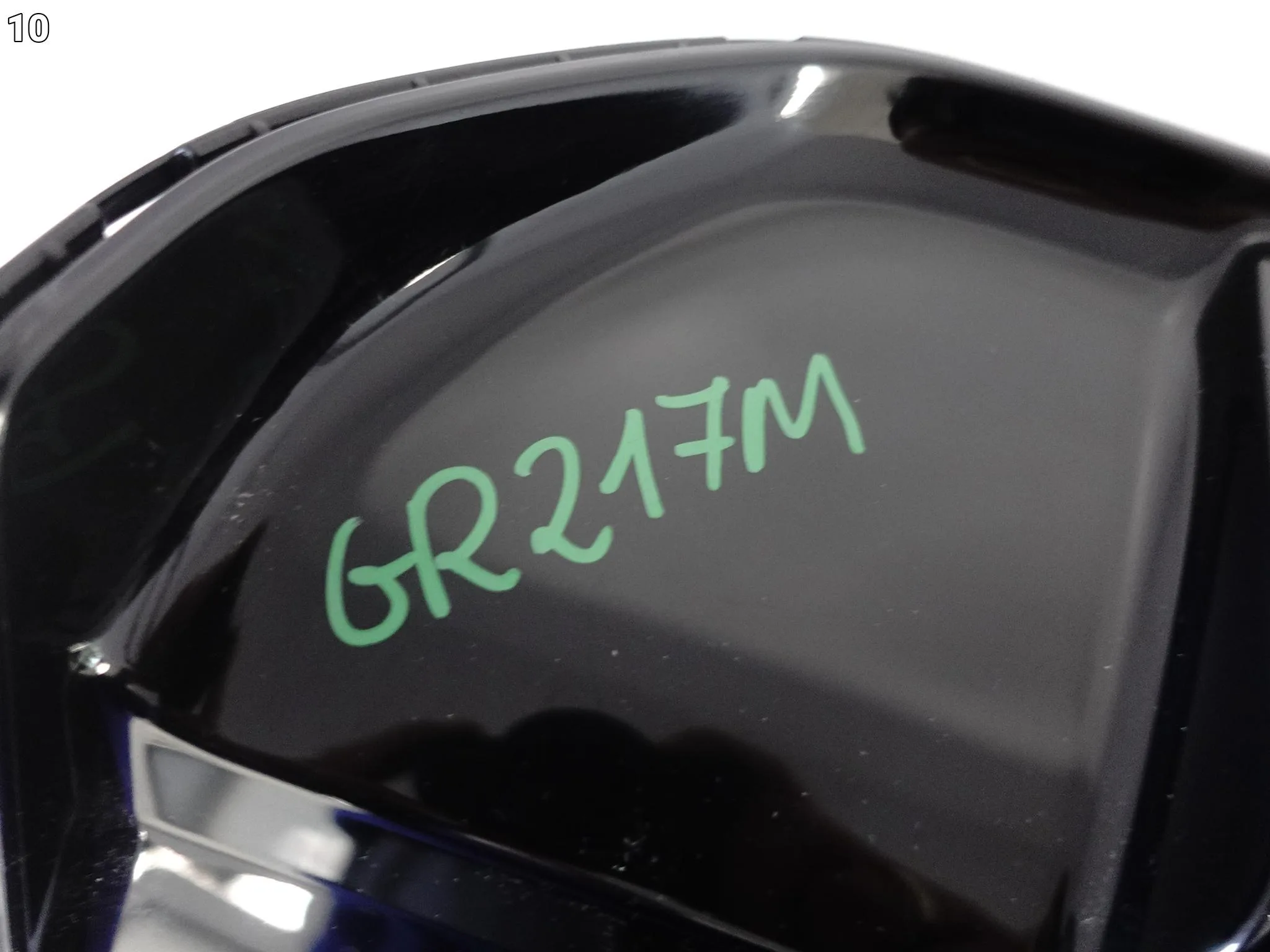 BMW M5 F90 17-23 LCI OSŁONA DOKŁADKA SPOILER DYFUZOR HAKA W ZDERZAK TYŁ a5e901263829cc1db3e7e6a491fd4923