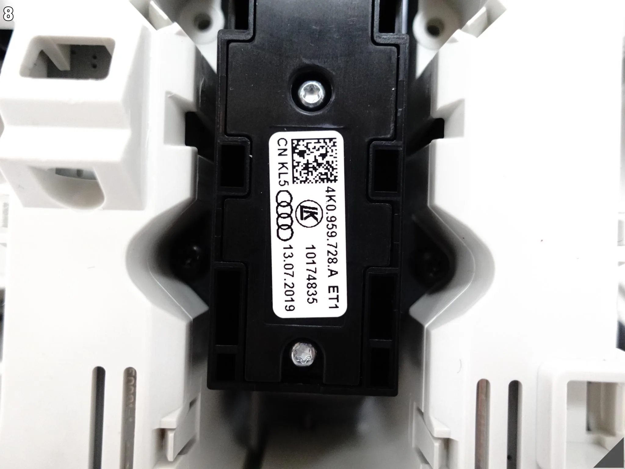 AUDI Q3 83A F3 18-25 PANEL STEROWANIA OŚWIETLENIE KABINY LED PODSUFITKA ET1 99f1156a496bb37b88bee4bda40a13ce