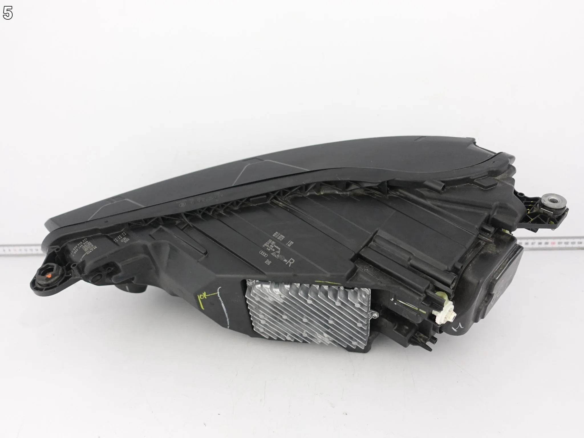 AUDI Q5 SQ5 II 80A FY LIFT 21-25 MATRIX FULL LED LAMPA PRAWA PRZÓD EUROPA 9f125192a5556e49ae909d5e40445b4f