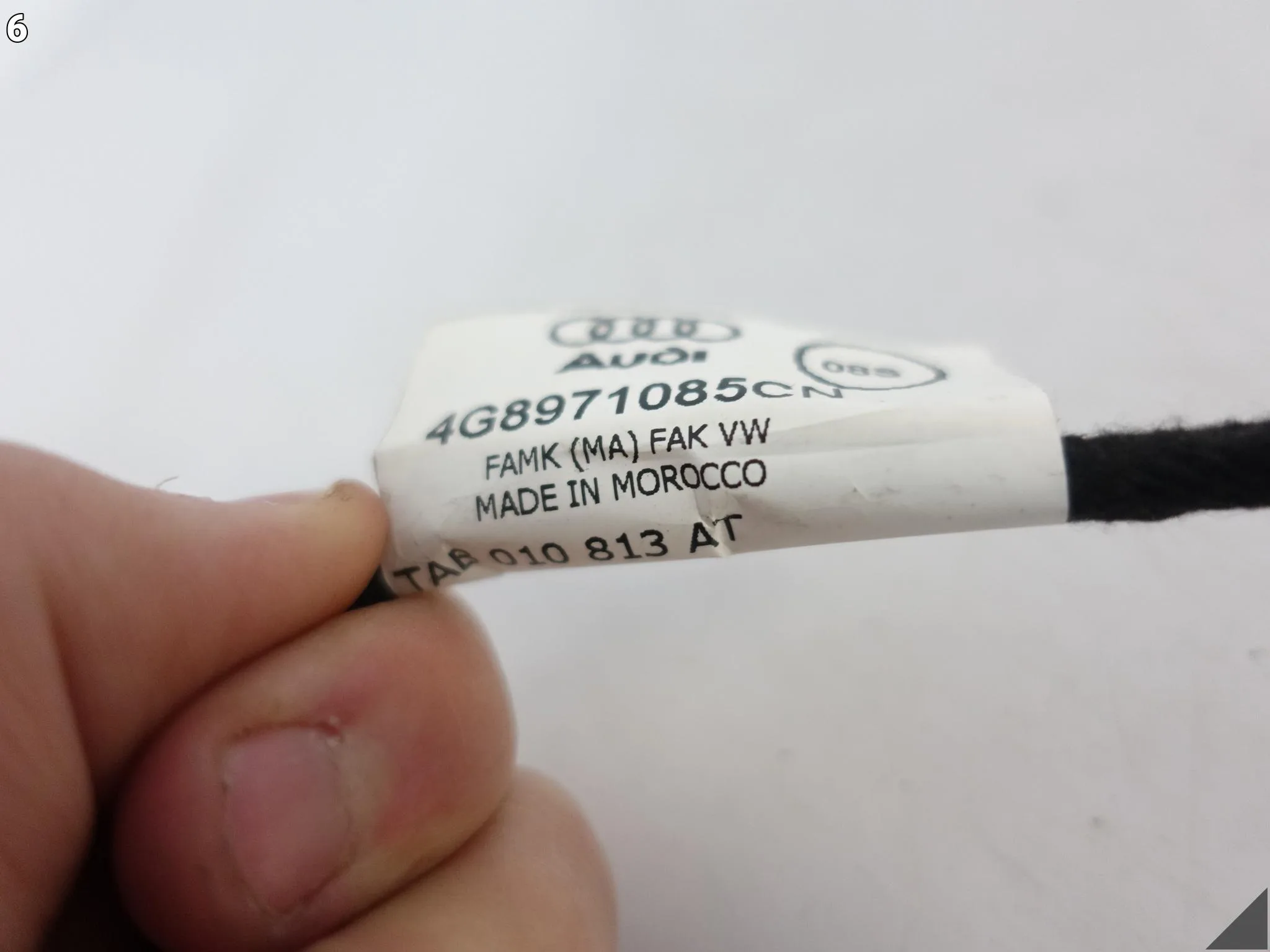 AUDI A7 4G8 C7 10-18 INSTALACJA CZUJNIKI PARKOWANIA ZDERZAK TYŁ 4xPDC AUDI A7 4G8 C7 10-18 INSTALACJA CZUJNIKI PARKOWANIA ZDERZAK TYŁ 4xPDC - obrazek 7