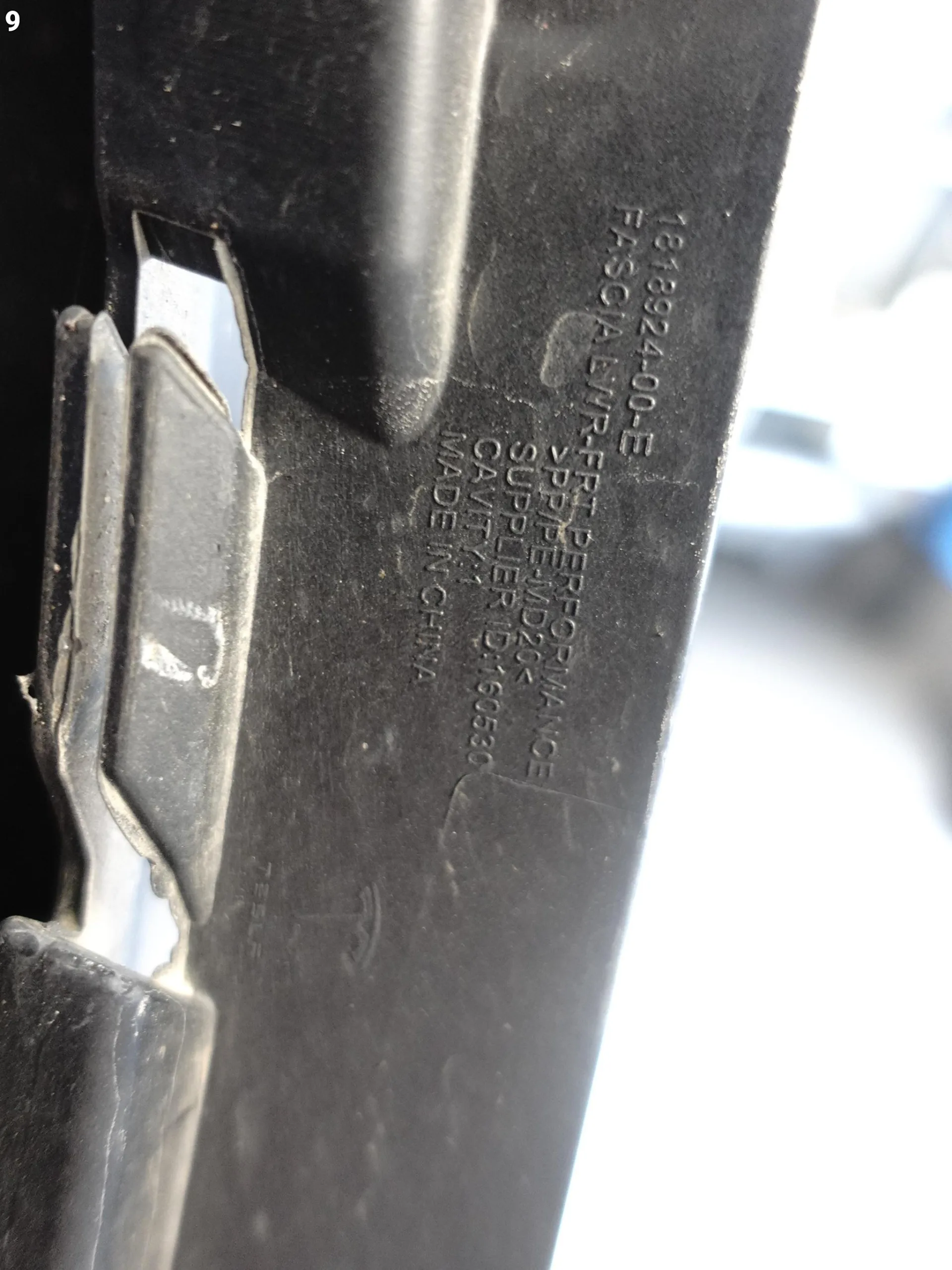TESLA MODEL 3 LIFT 23- SPOILER DOKŁADKA LISTWA OSŁONA W ZDERZAK PRZÓD a517dcb357c7b48ab42f5b4928942ae8
