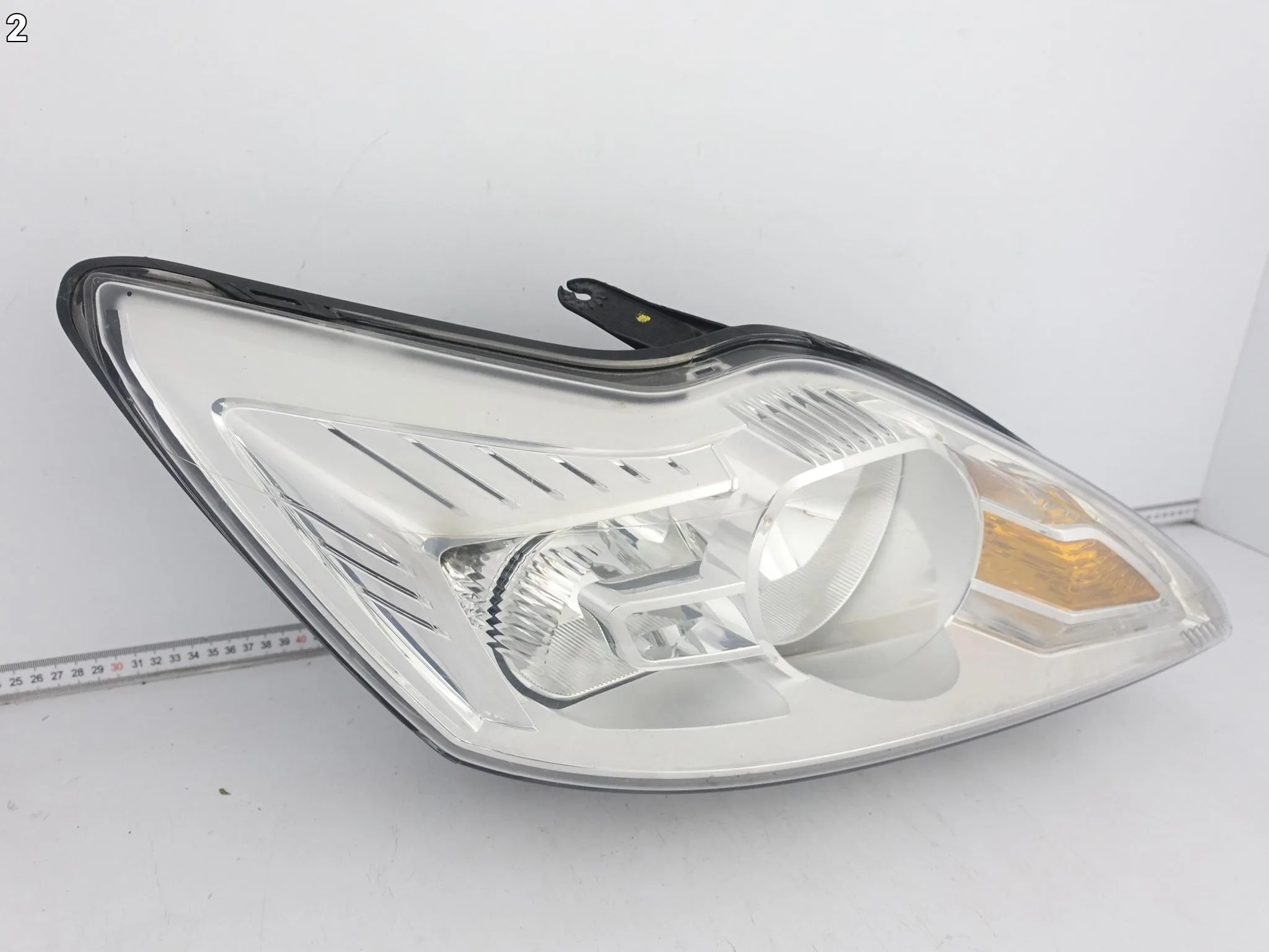 FORD FOCUS MK2 II LIFT 07-11 LAMPA ZWYKŁA HALOGEN PRAWA PRZÓD EUROPA 8dab1242b55a8f2acbf1a0016f31ab73