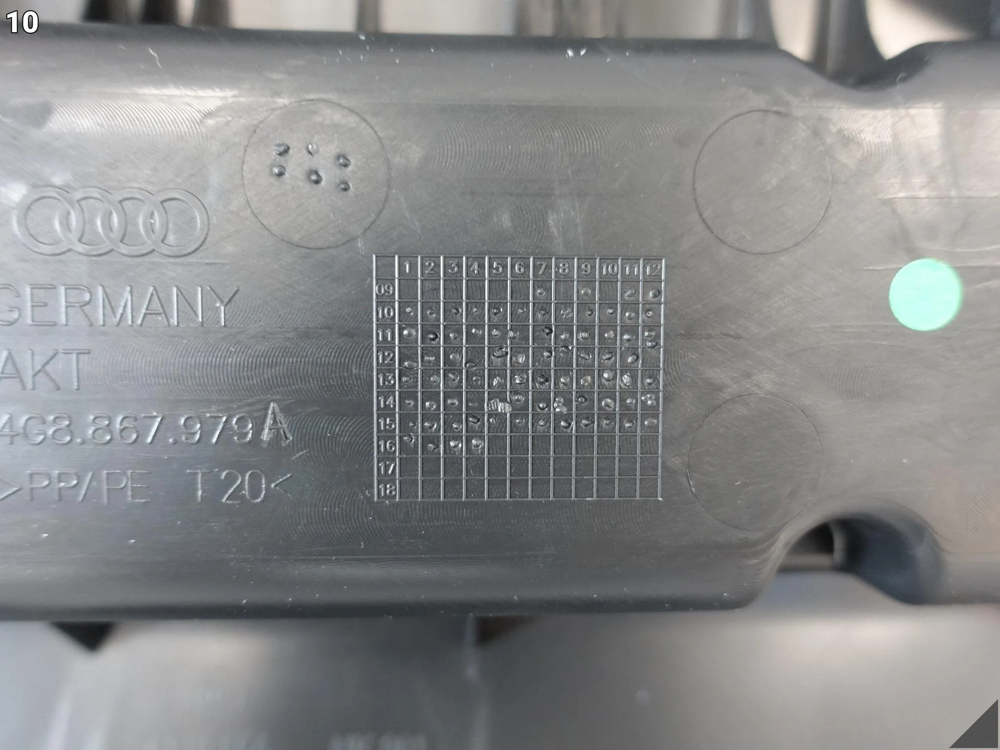 AUDI A7 S7 RS7 4G8 C7 10-18 TAPICERKA OSŁONA KLAPY BAGAŻNIKA + TRÓJKĄT 4PK f98b5a0f7b466cdad89991c319a36c81