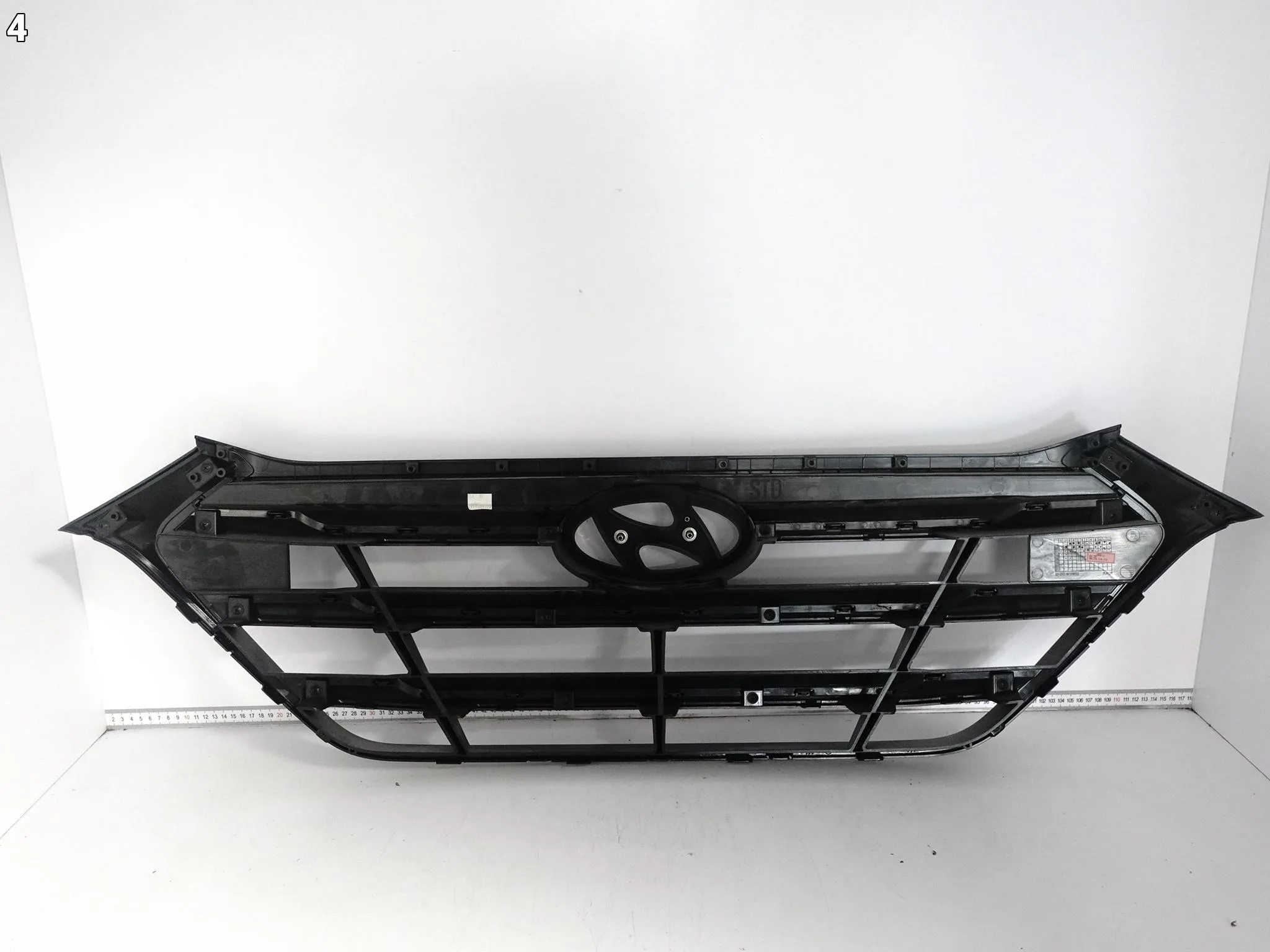 HYUNDAI TUCSON III 3 TL 15-18 GRILL ATRAPA KRATKA W ZDERZAK PRZÓD B.ŁADNY 03b4bc929c829f297fcc506f43c02d0b