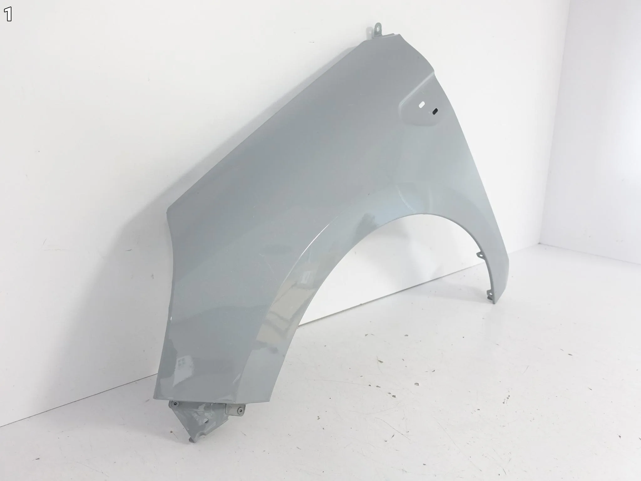 RENAULT CLIO BJA V 5 RS LINE 19- BŁOTNIK FENDER LEWY PRZÓD RENAULT CLIO BJA V 5 RS LINE 19- BŁOTNIK FENDER LEWY PRZÓD - obrazek 2