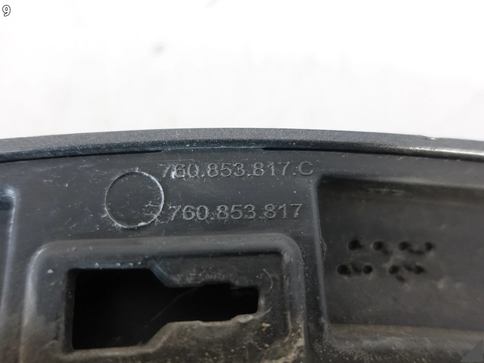 VW TOUAREG 3 III 760 761 CR CR7 18-26 LISTWA NAKŁADA BŁOTNIKA TYŁ LEWA 60332eb343f3e7e0fb7ecce514c5a929