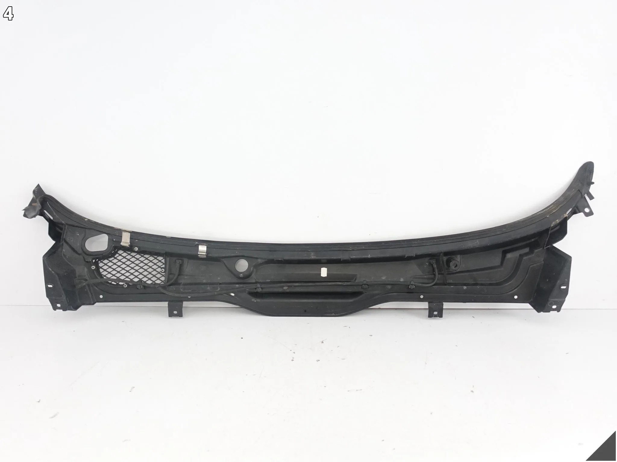 MASERATI GRANCABRIO GRANTURISMO SPORT 07-19 LISTWA PODSZYBIE MASKOWNICA 00d41c034a6e3c845e128cc5eb2dab0e