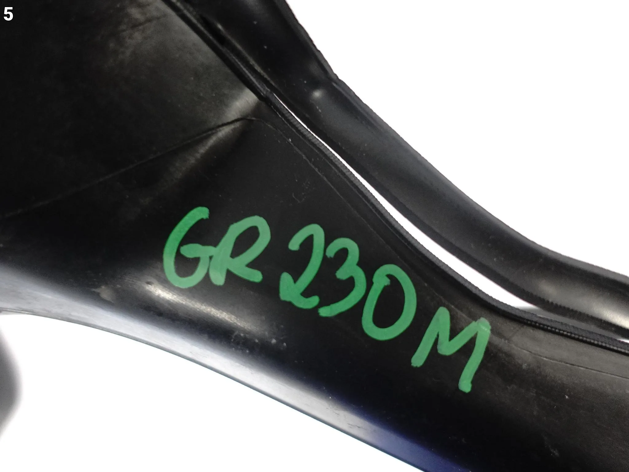 BMW 5 G30 M5 F90 LIFT LCI 20-23 RYNIENKA ODPŁYW LISTWA BŁOTNIK TYŁ LEWA 5a18b86aaaea25020fd6214ae47f7ced