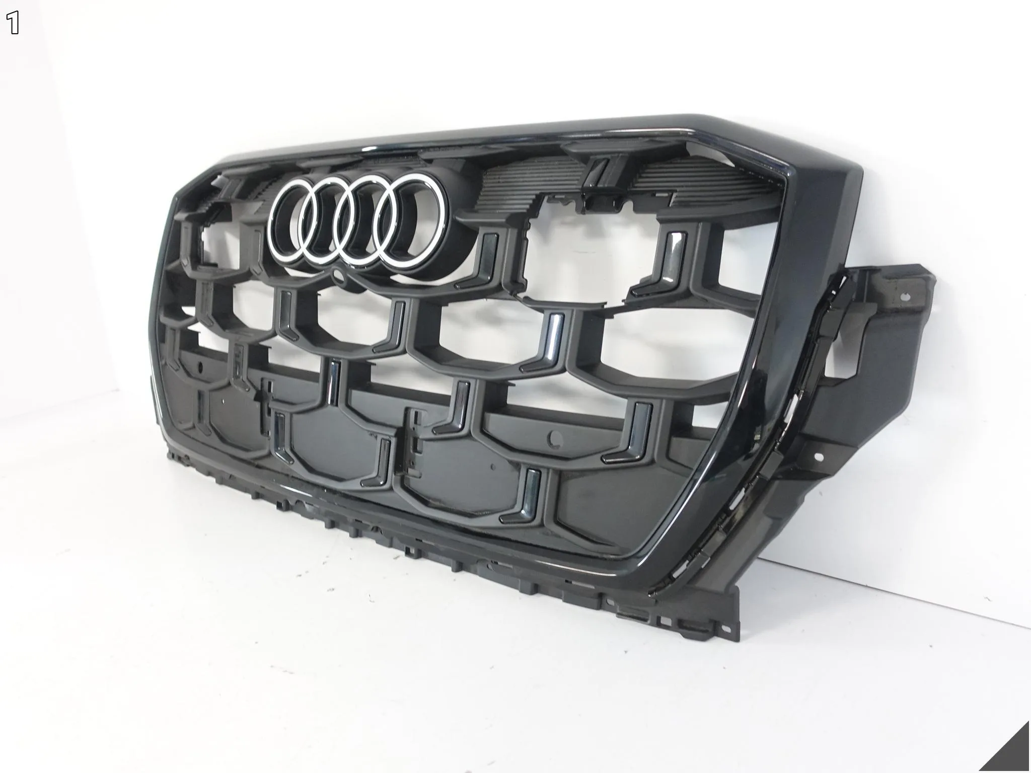 AUDI SQ7 II S-LINE 4M0 LIFT (DRUGI LIFT) 24- GRILL ATRAPA PRZÓD 3FZ 52e33bcdf0290abc4f0893147d4636f0