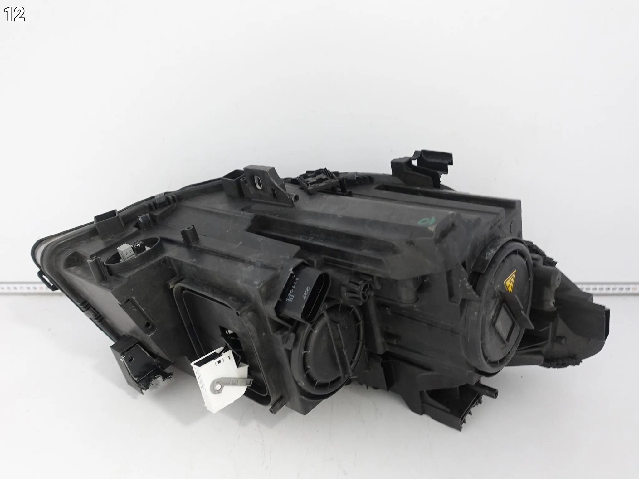 MERCEDES CLA C117 X117 AMG CZERWONA 13-17 LAMPA XENON LED ILS LEWA EUROPA b32dc633d667456071c9d49fae2d0a48