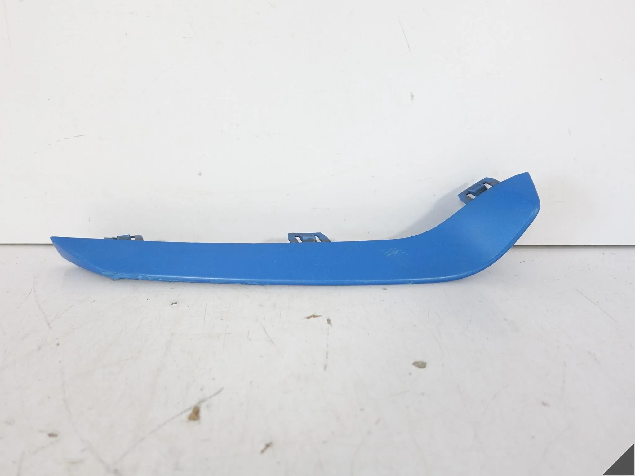 BMW I3 S I3S I01 LIFT 17-22 LISTWA SPOILER NAKŁADKA W ZDERZAK PRZÓD PRAWA 384da92ba2564dd4d2978f73e4cbd739